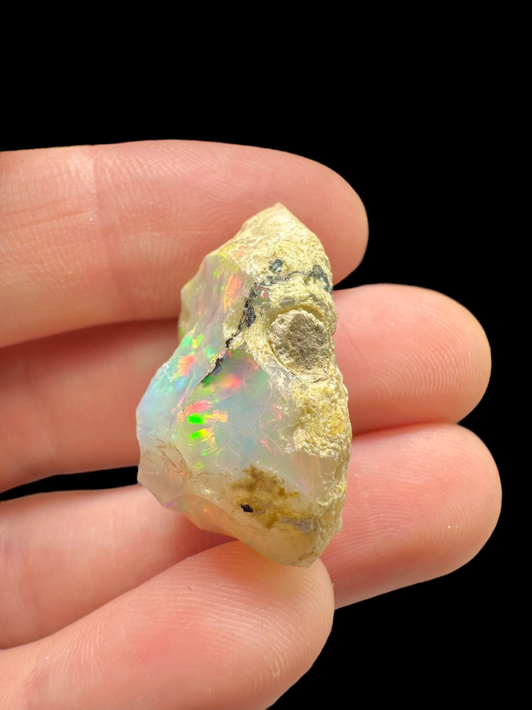 Precious opal 20ct – Welo, Ethiopia - OP122