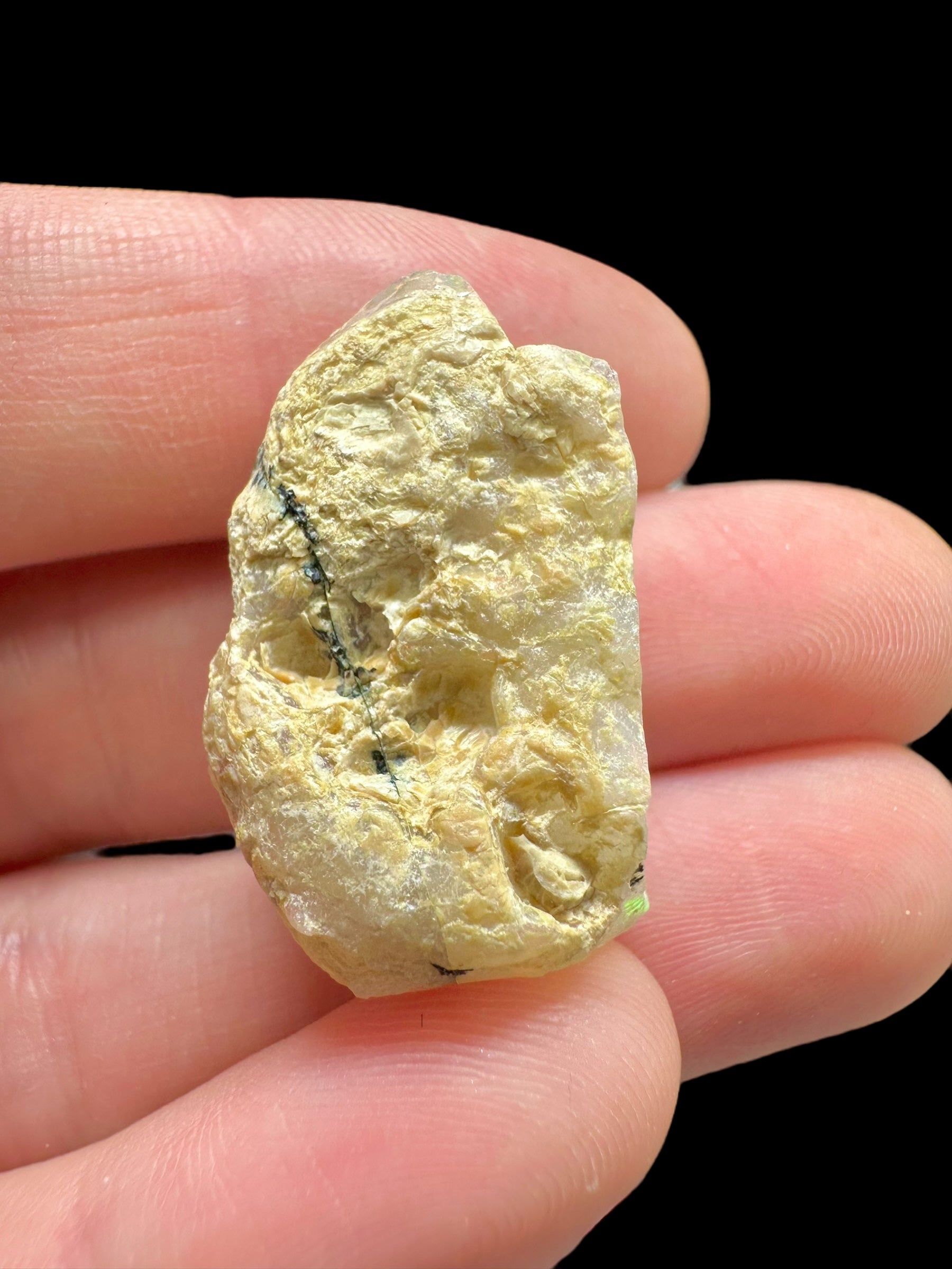 Precious opal 20ct – Welo, Ethiopia - OP122