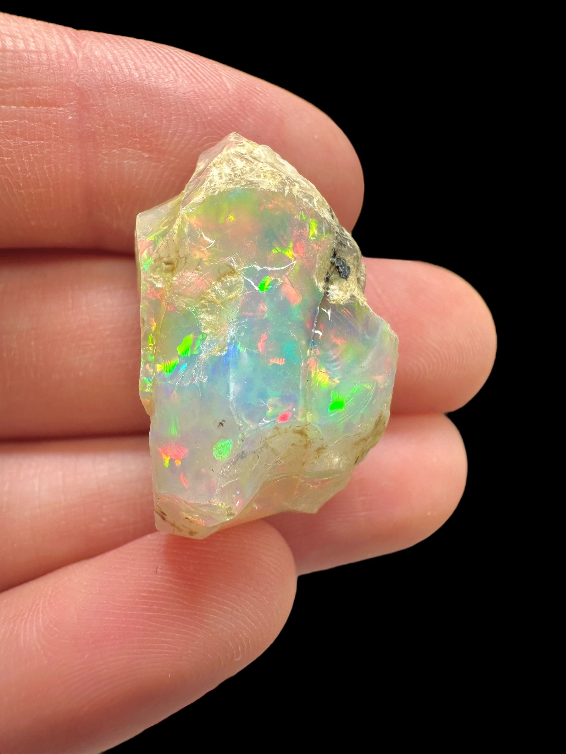 Precious opal 20ct – Welo, Ethiopia