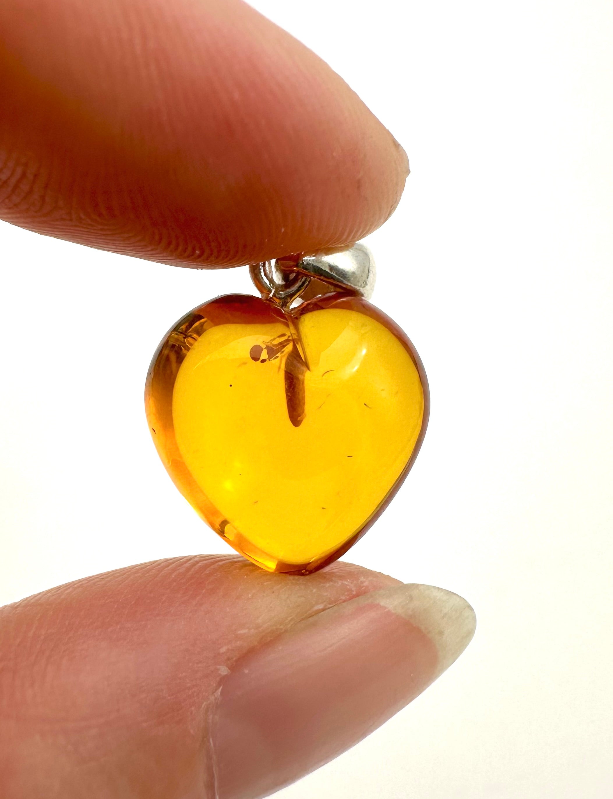 Silver amber pendant - SP/JN035