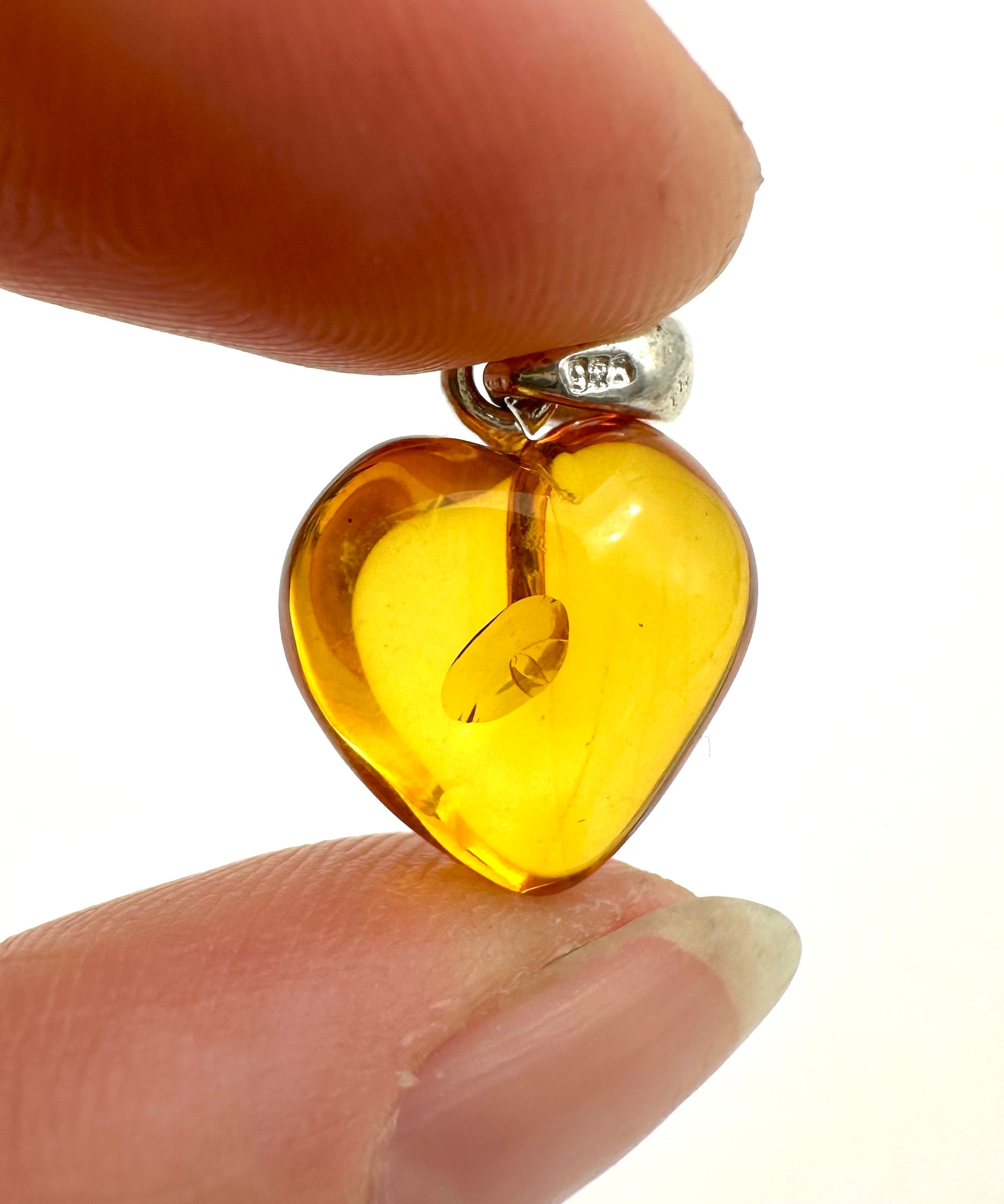 Silver amber pendant - SP/JN038