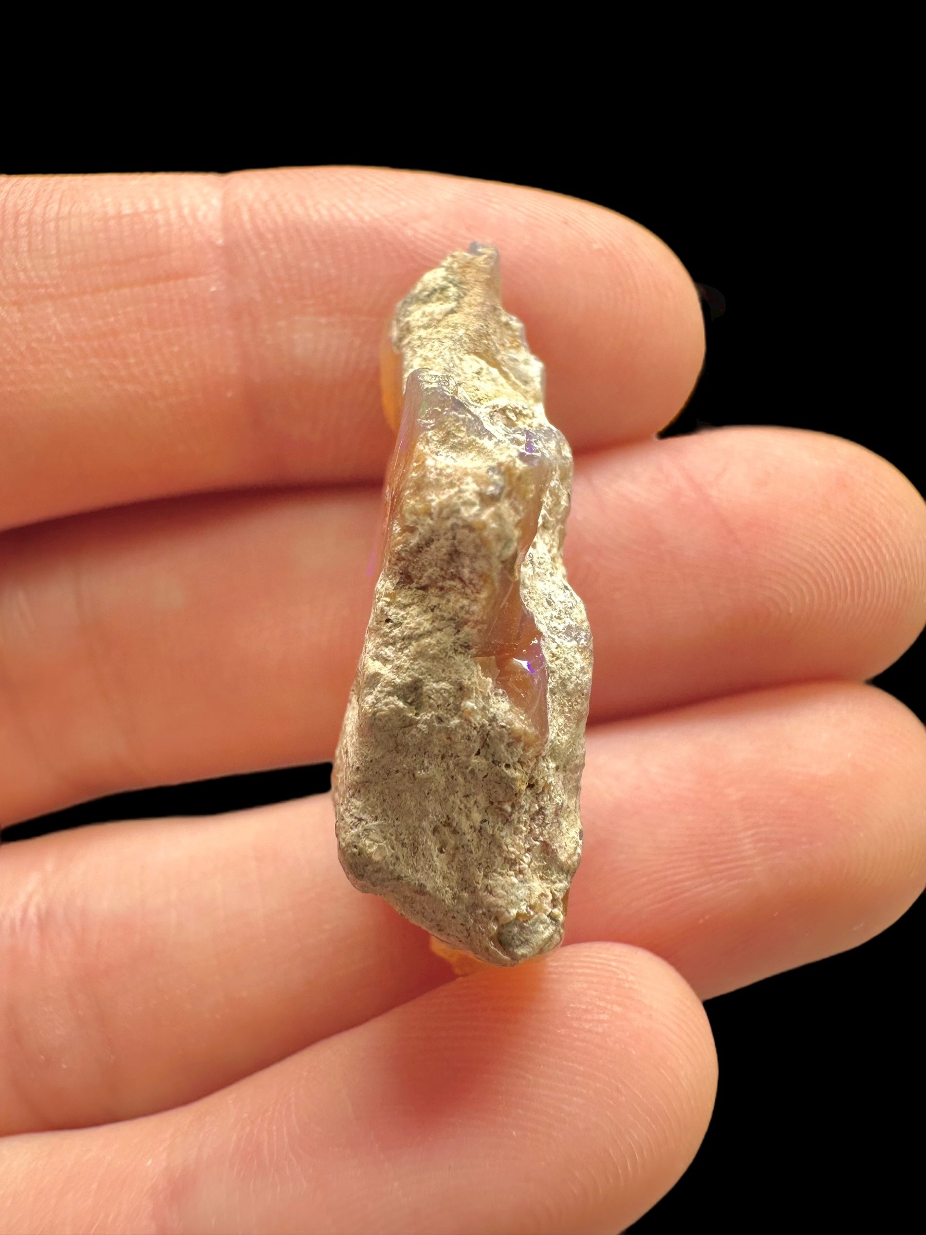 Precious opal 15ct – Welo, Ethiopia - OP126