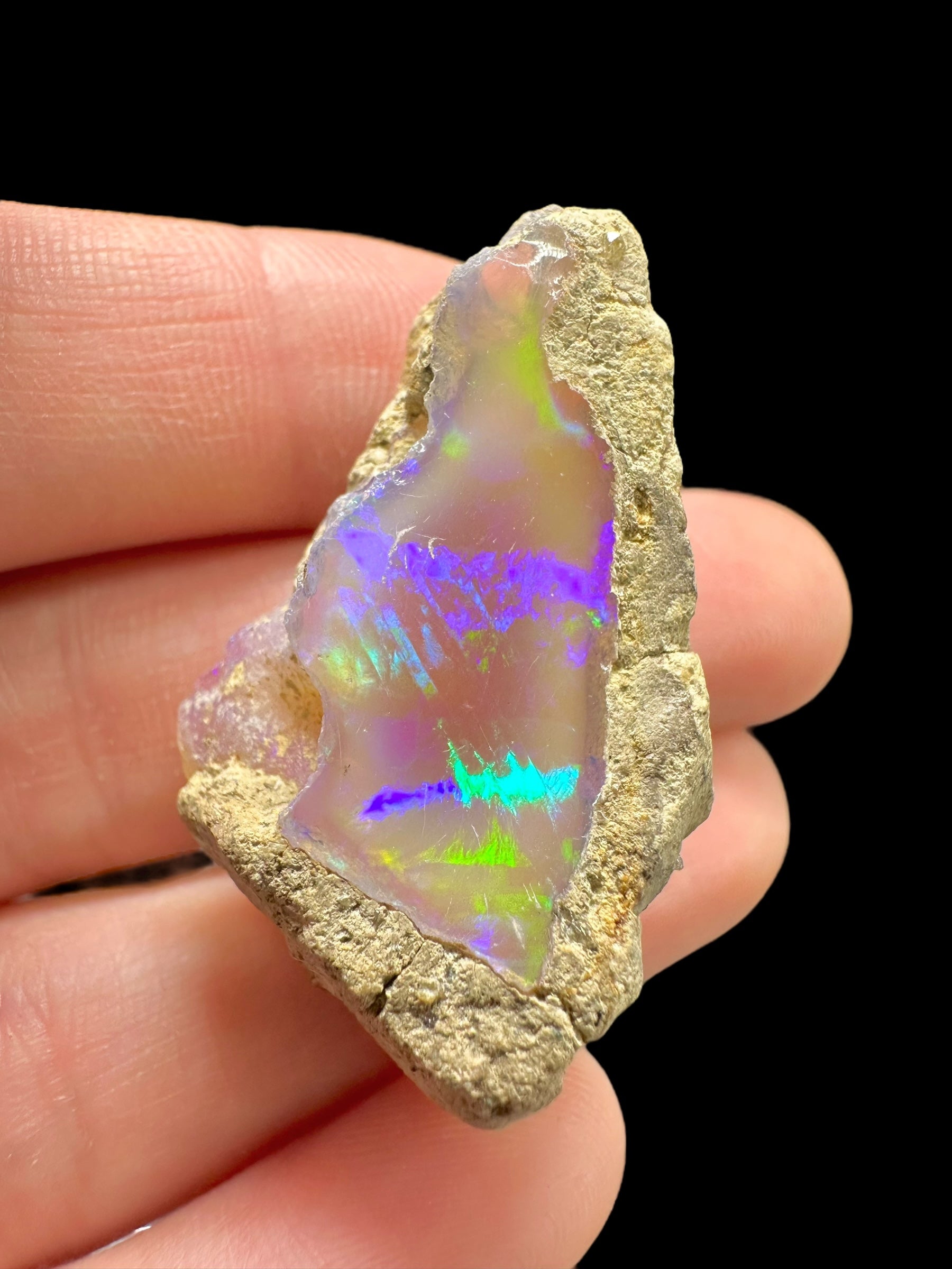 Precious opal 50ct – Welo, Ethiopia