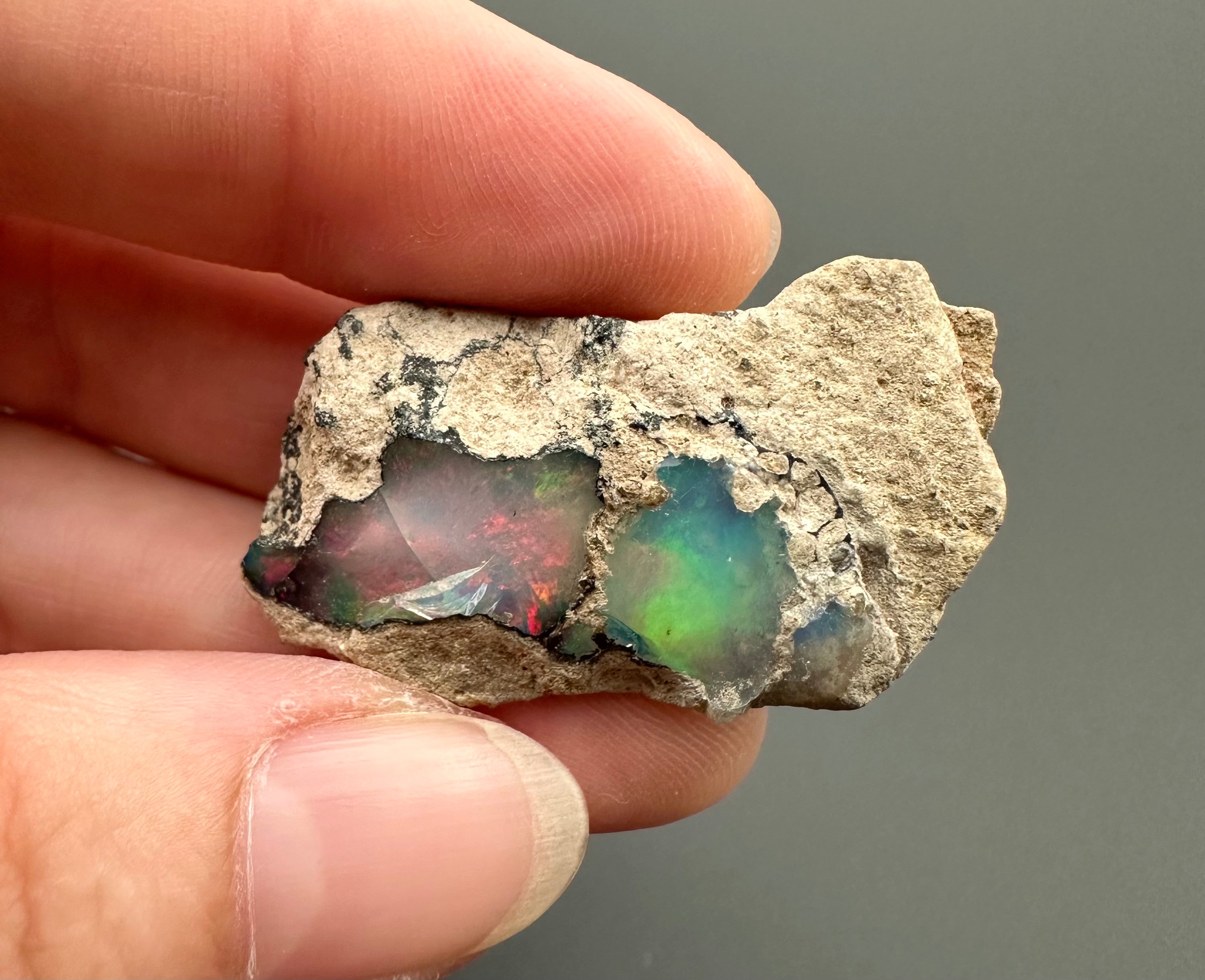 Precious opal 30ct – Welo, Ethiopia - OP135