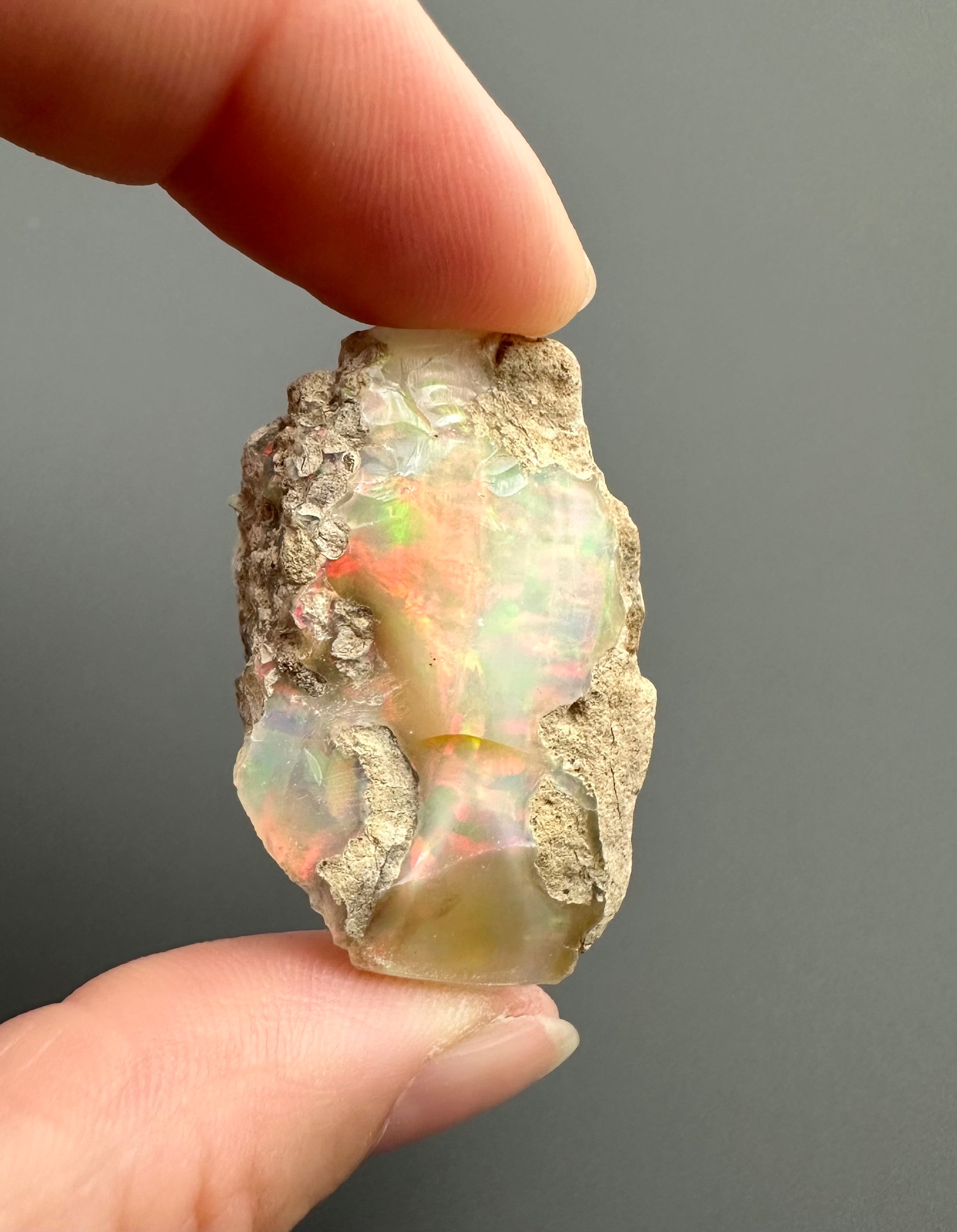 Precious opal 45ct – Welo, Ethiopia