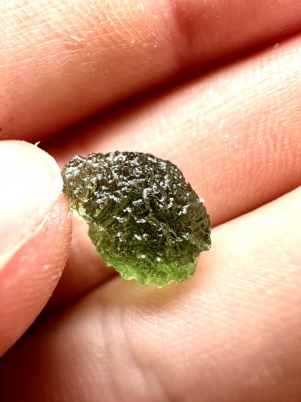 Moldavite Grezza – Marouskovo pole – 0,7g - V010