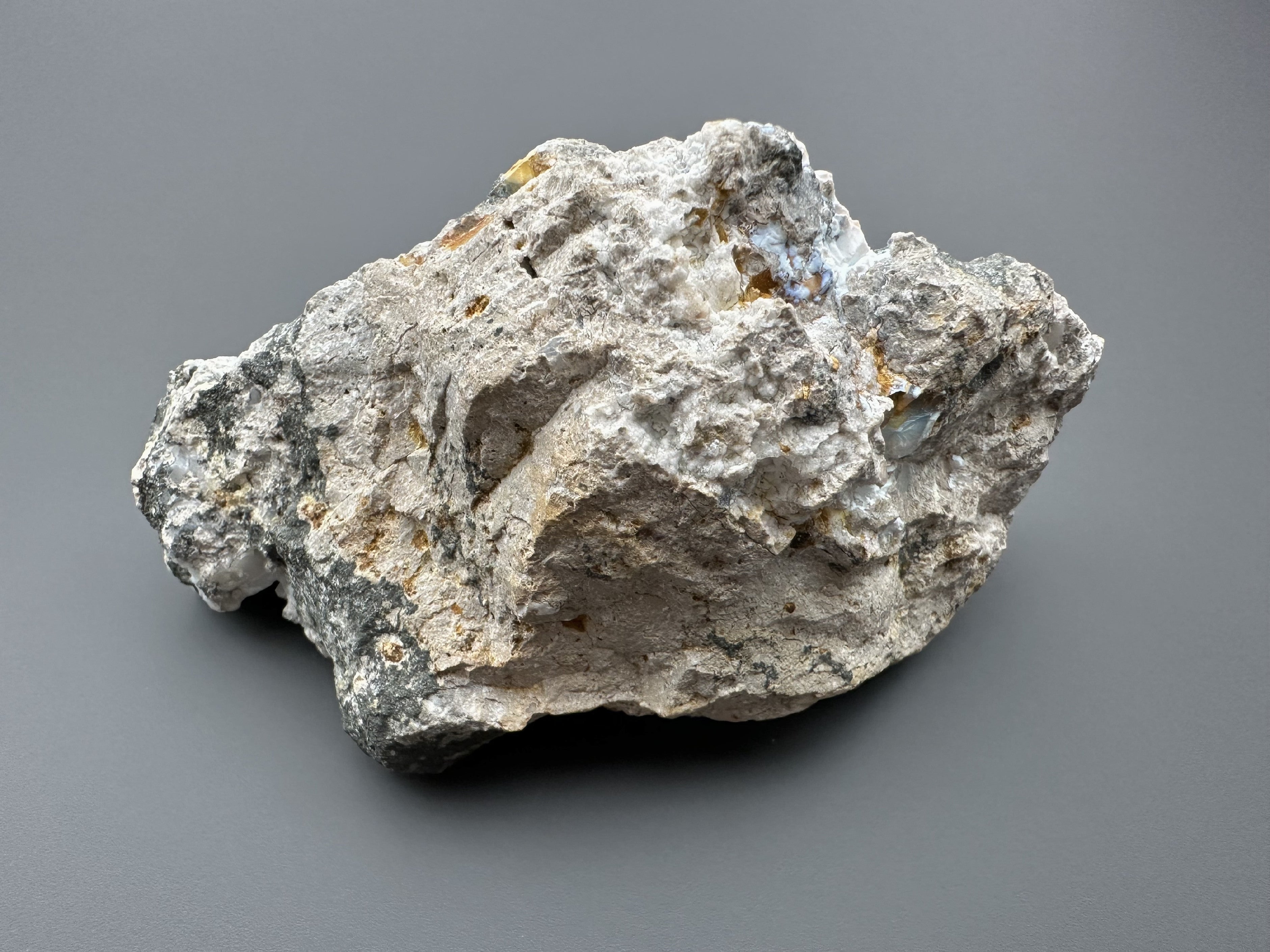 Precious opal – Dubnik, Slovakia - SOP097