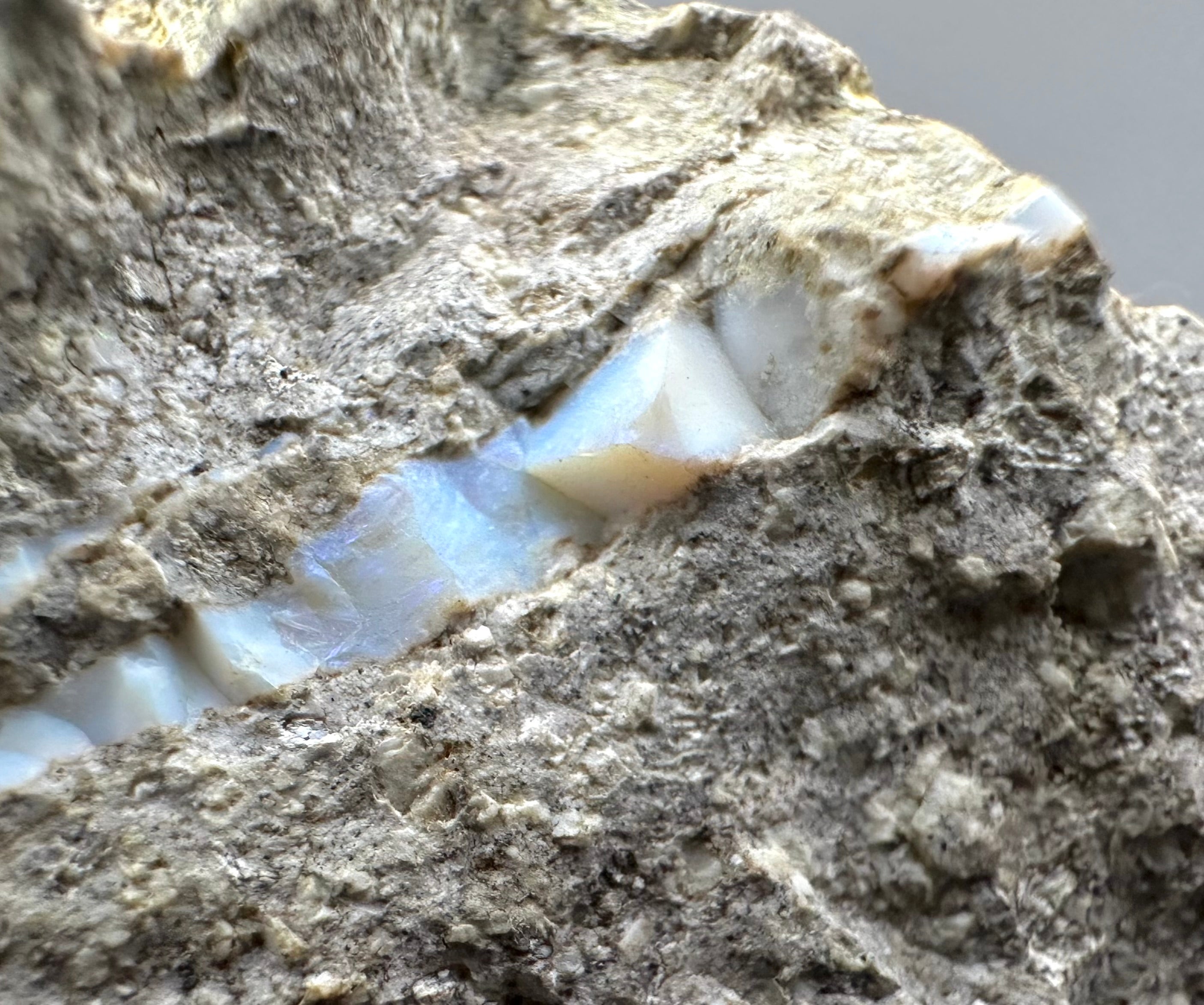 Precious opal – Dubnik, Slovakia - SOP099
