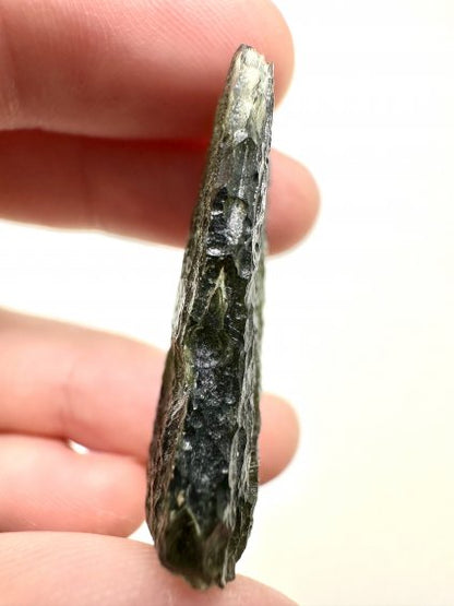 Moldavite Grezza – Vrabce – Kroclov – 7,9g - V264