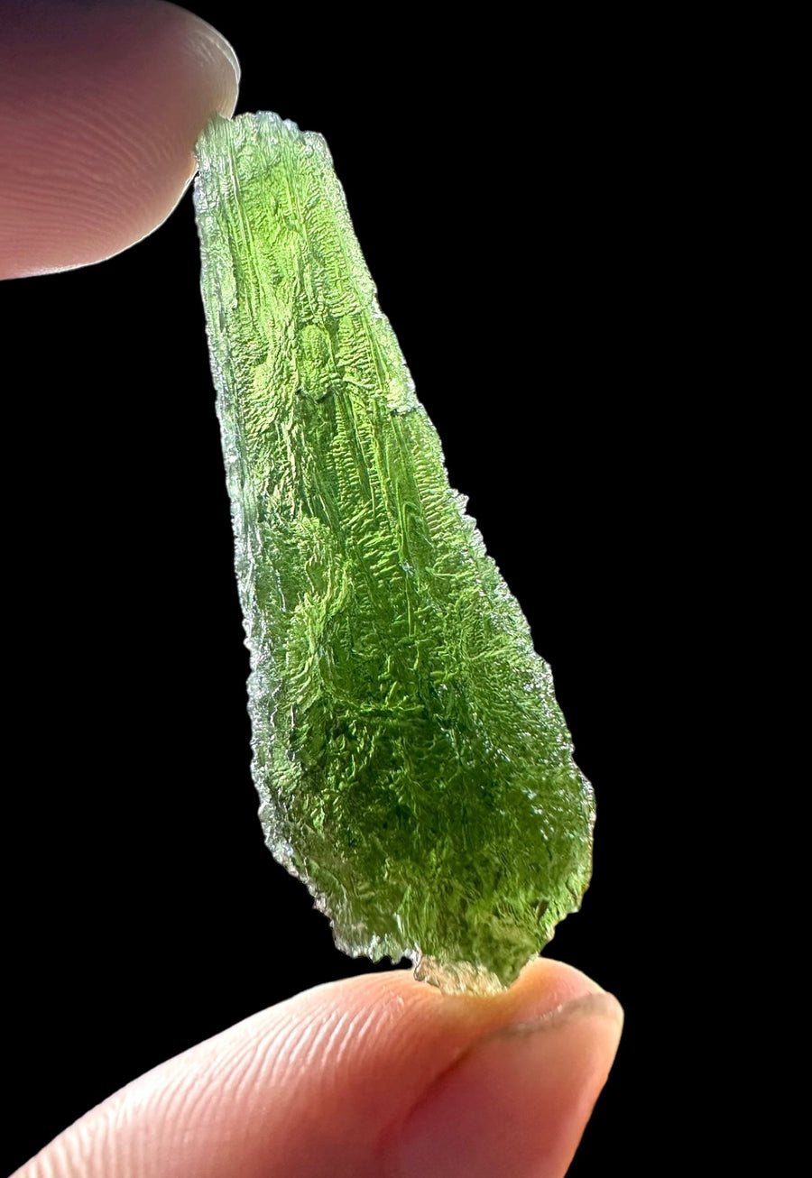 Moldavite – Slavce u CB – 12,7g - V1833 retroilluminata