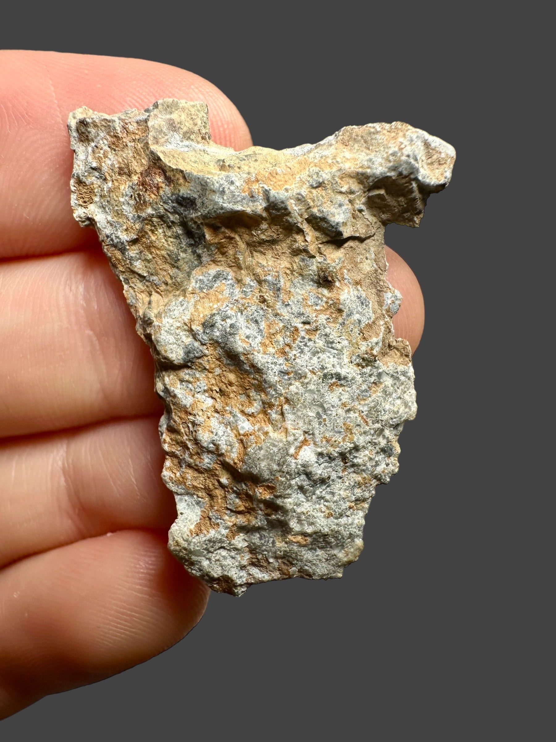 Lunar meteorite Bechar 003 – 3,28g – Algeria - MEBA04