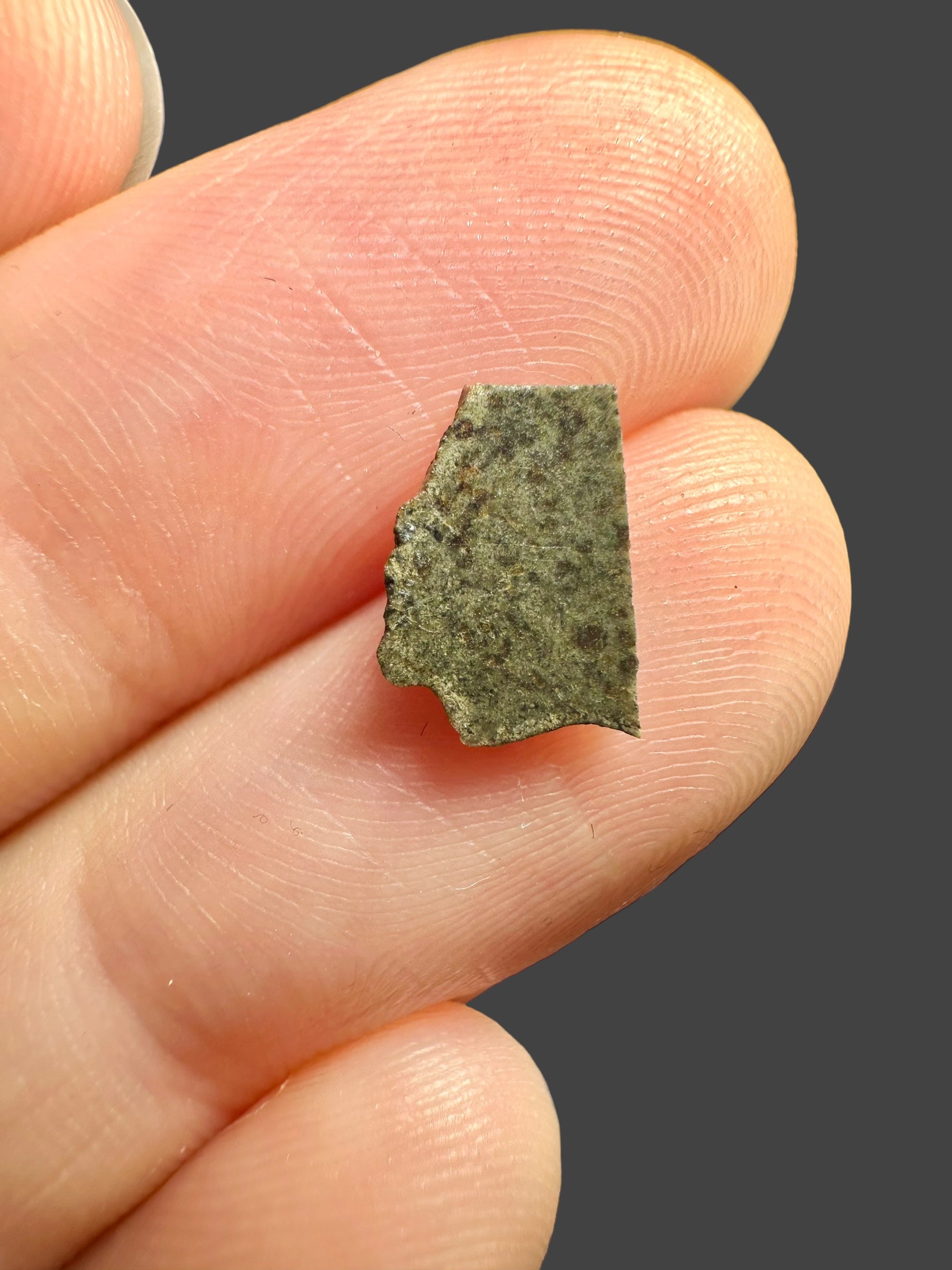 Meteorite Amgala 001 – 0,14g – Western Sahara - MEAM04