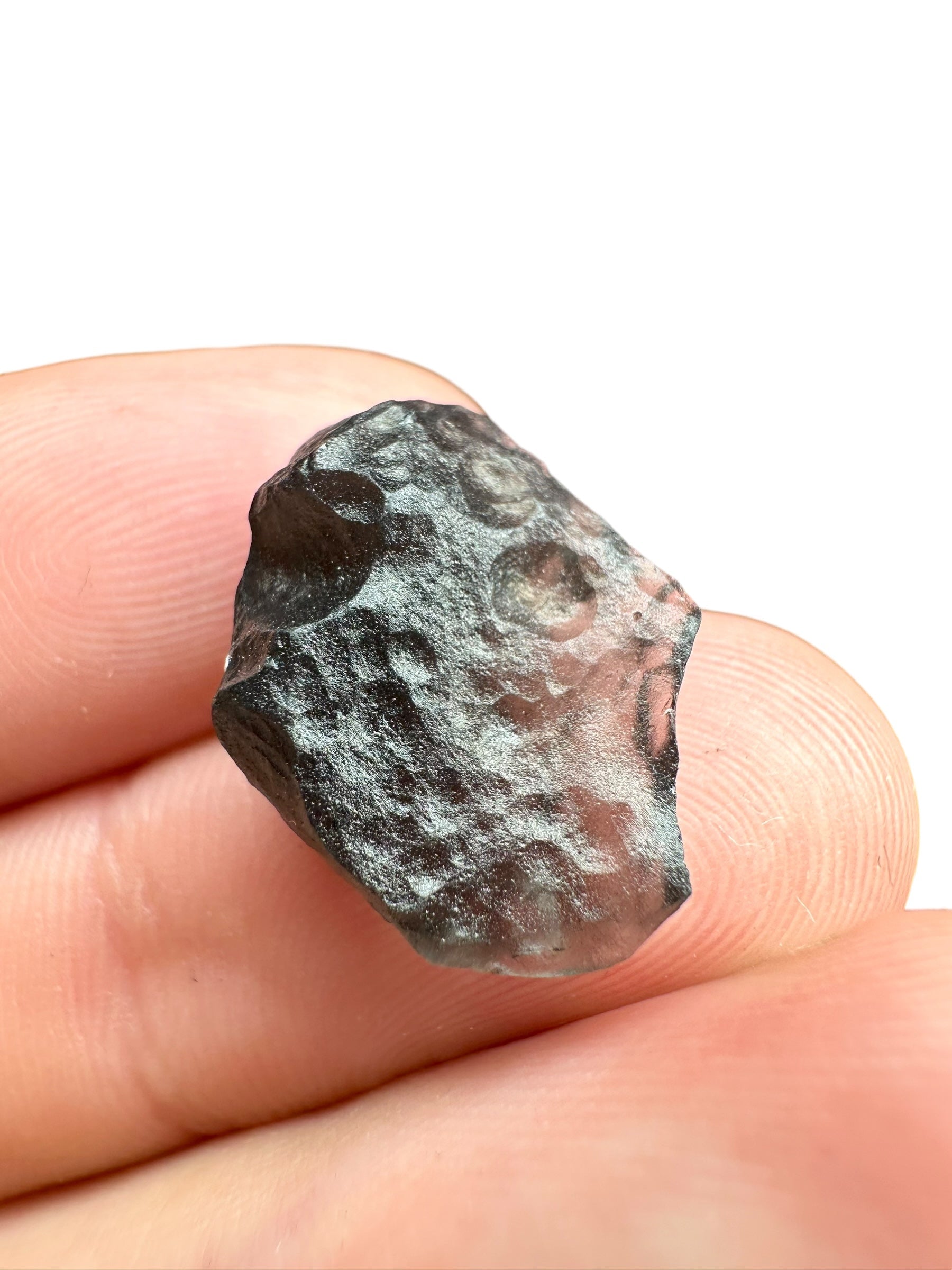 Obsidian in box 1,8g – Brehov, Slovakia - OB071