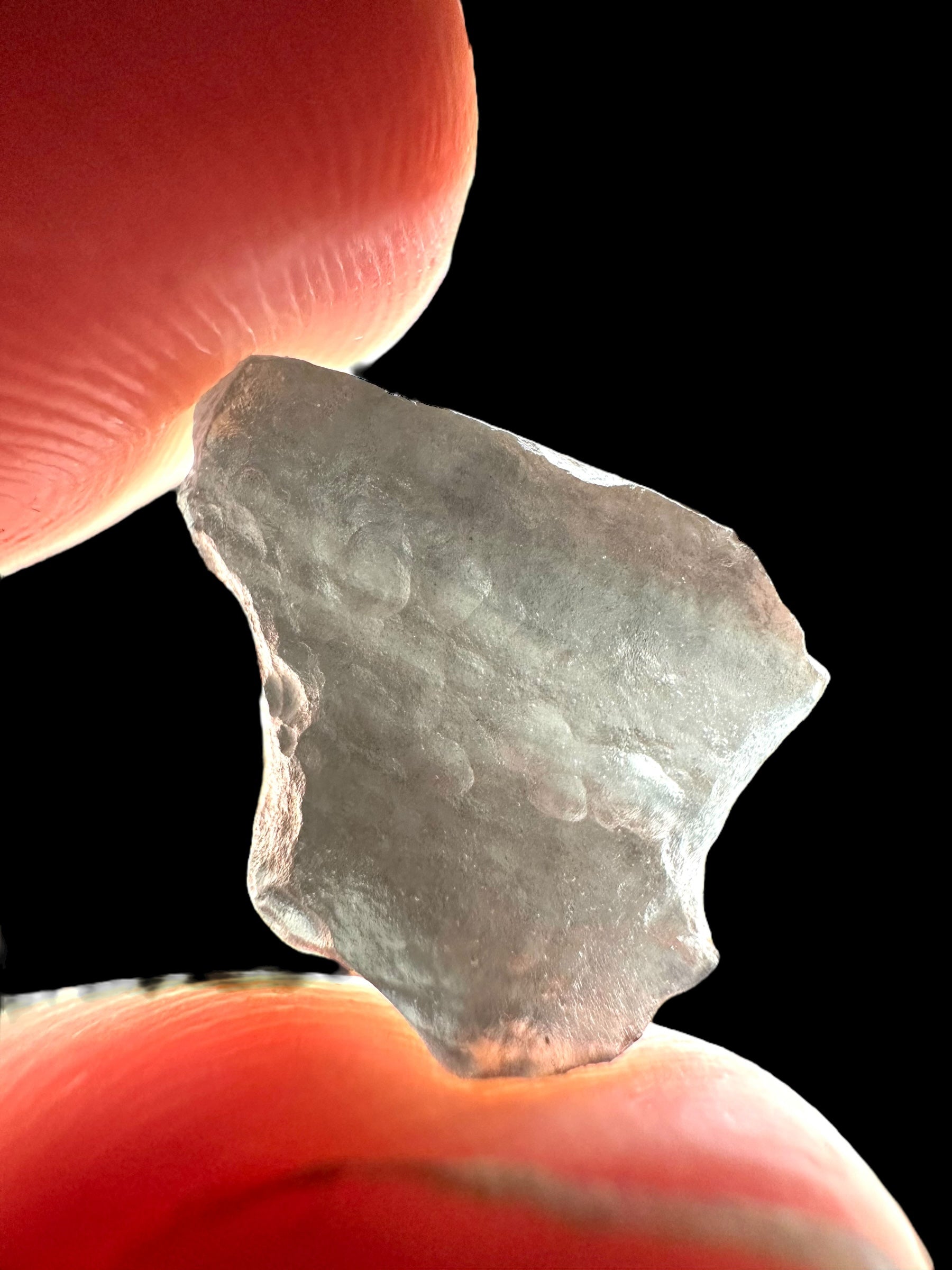 Obsidian in box 1,6g – Brehov, Slovakia - OB072