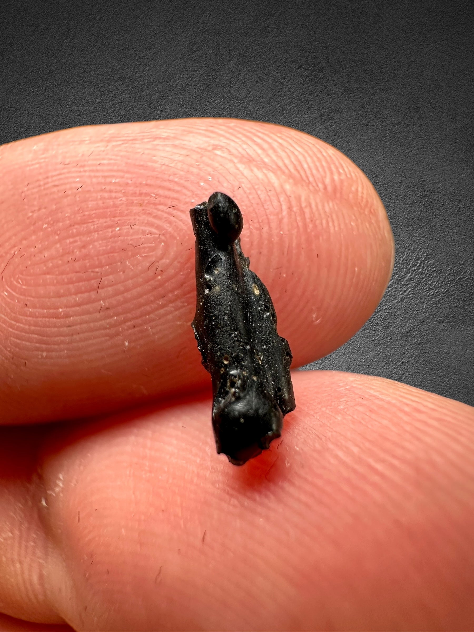 Irgizite in box 0,12g – Zhamanshin, Kazakhstan - IR003