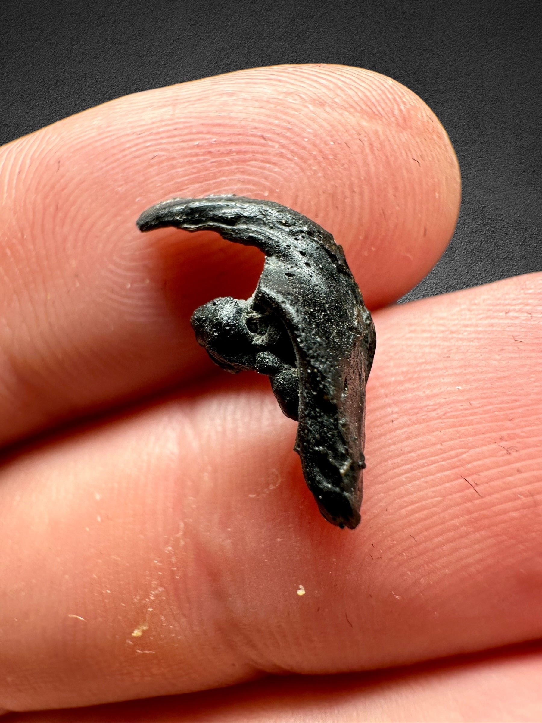 Irgizite in box 0,29g – Zhamanshin, Kazakhstan - IR005