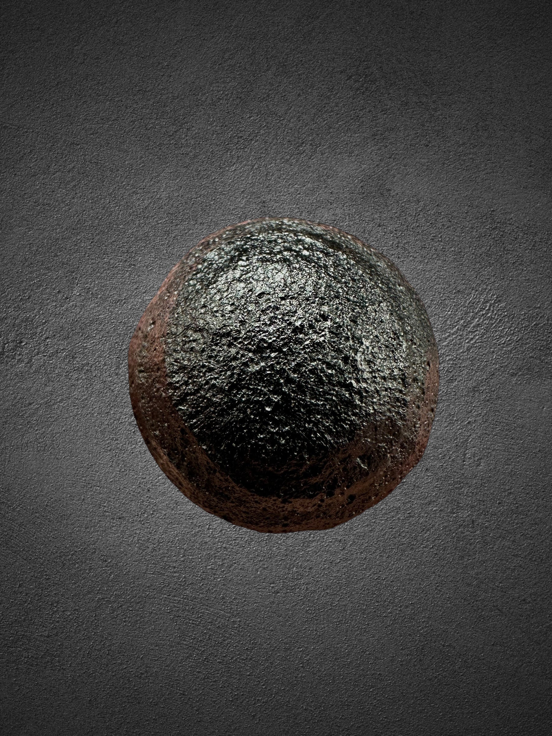 Australite "button" 2,44g – Kalgoorlie, Western Australia - AU003