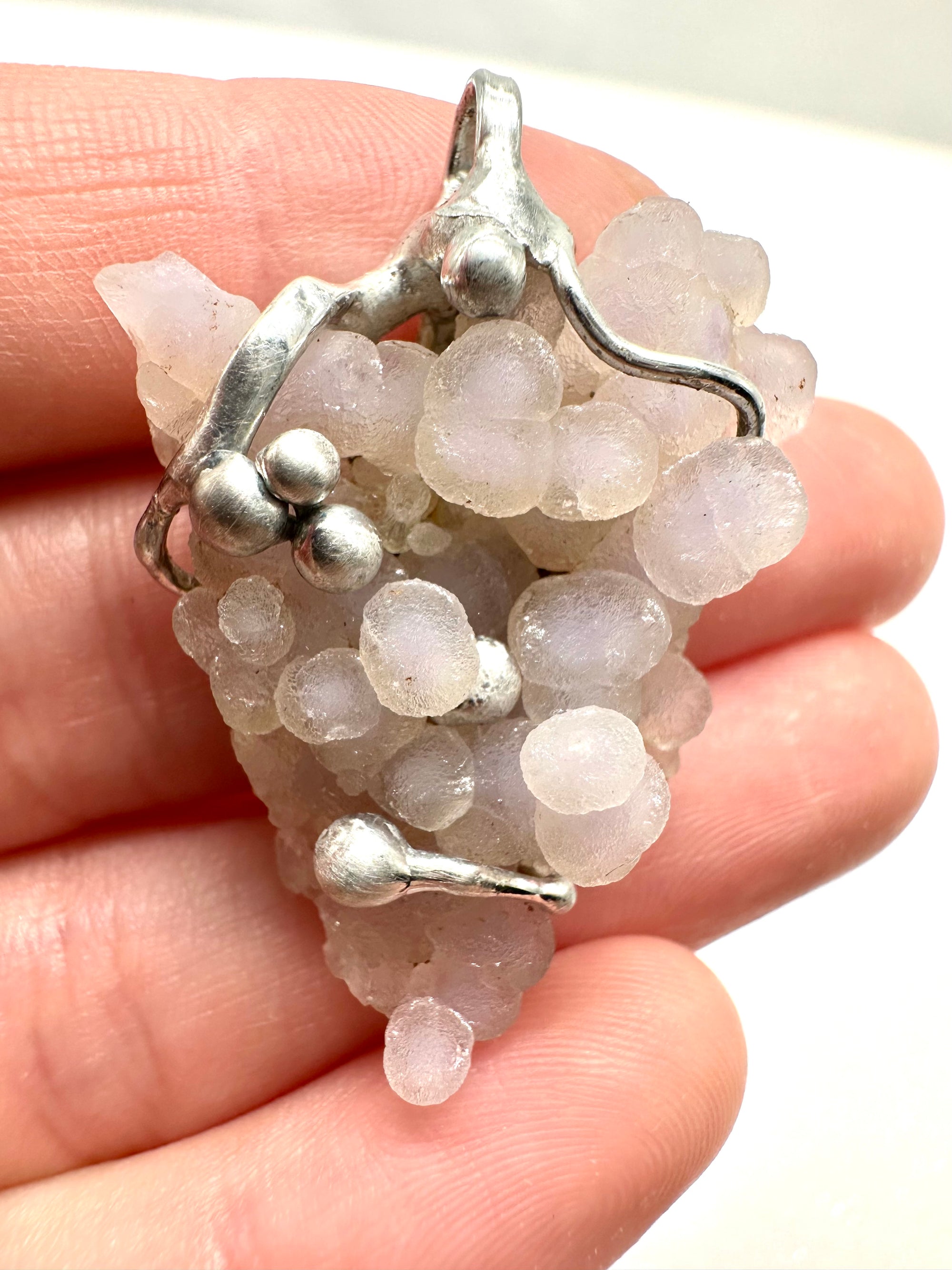 Grape chalcedony pendant