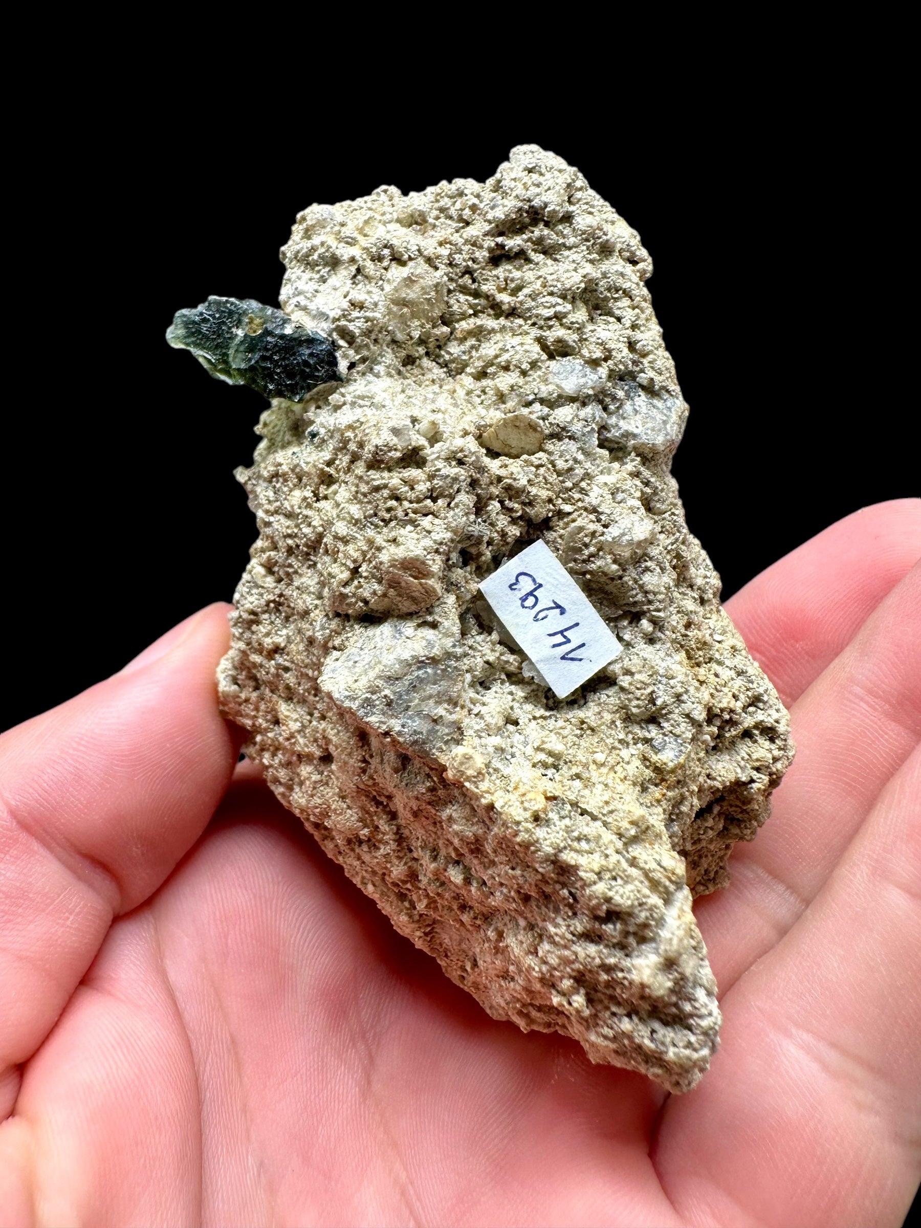 Moldavite in the sediment – Besednice – Sever - INS009
