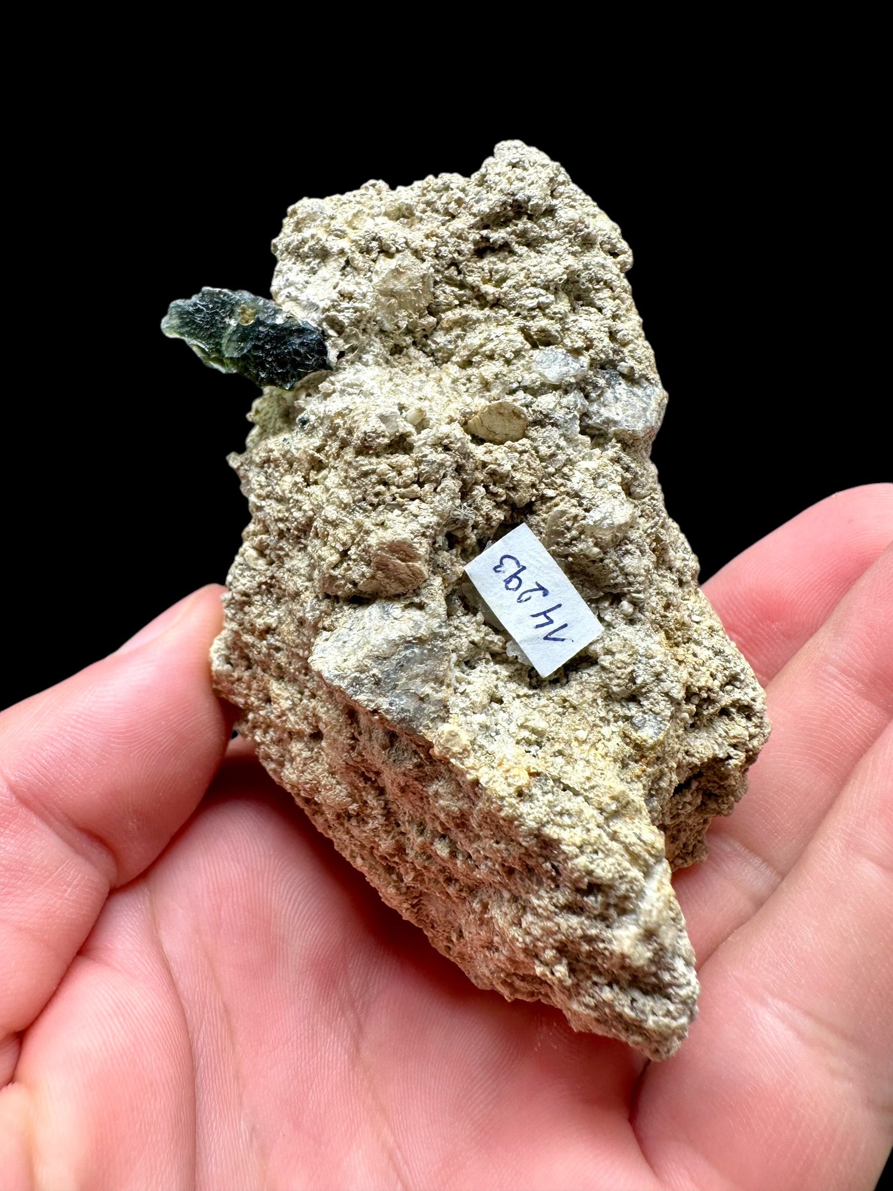 Moldavite in the sediment – Besednice – Sever - INS009