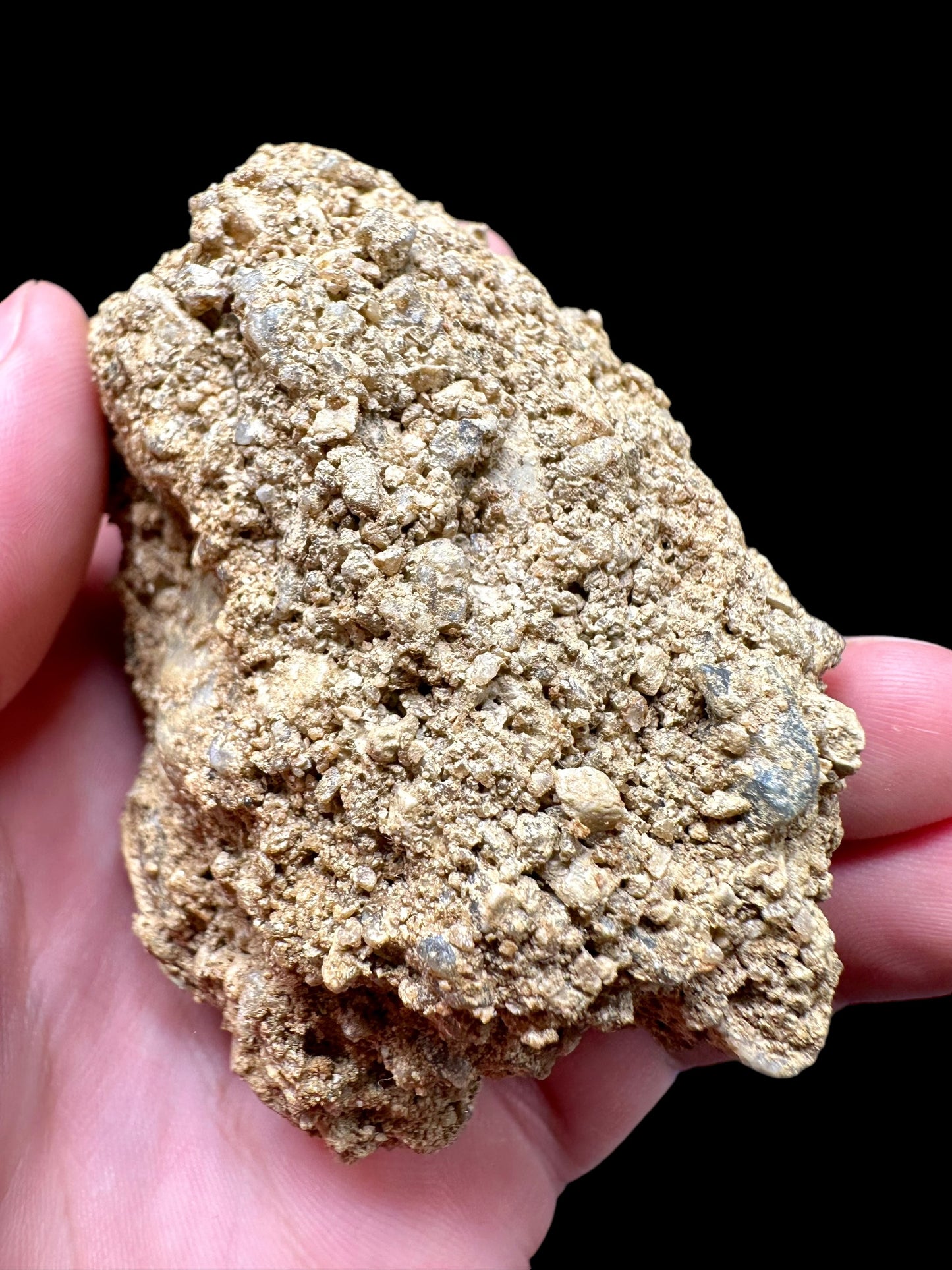 Moldavite in the sediment – Nechov