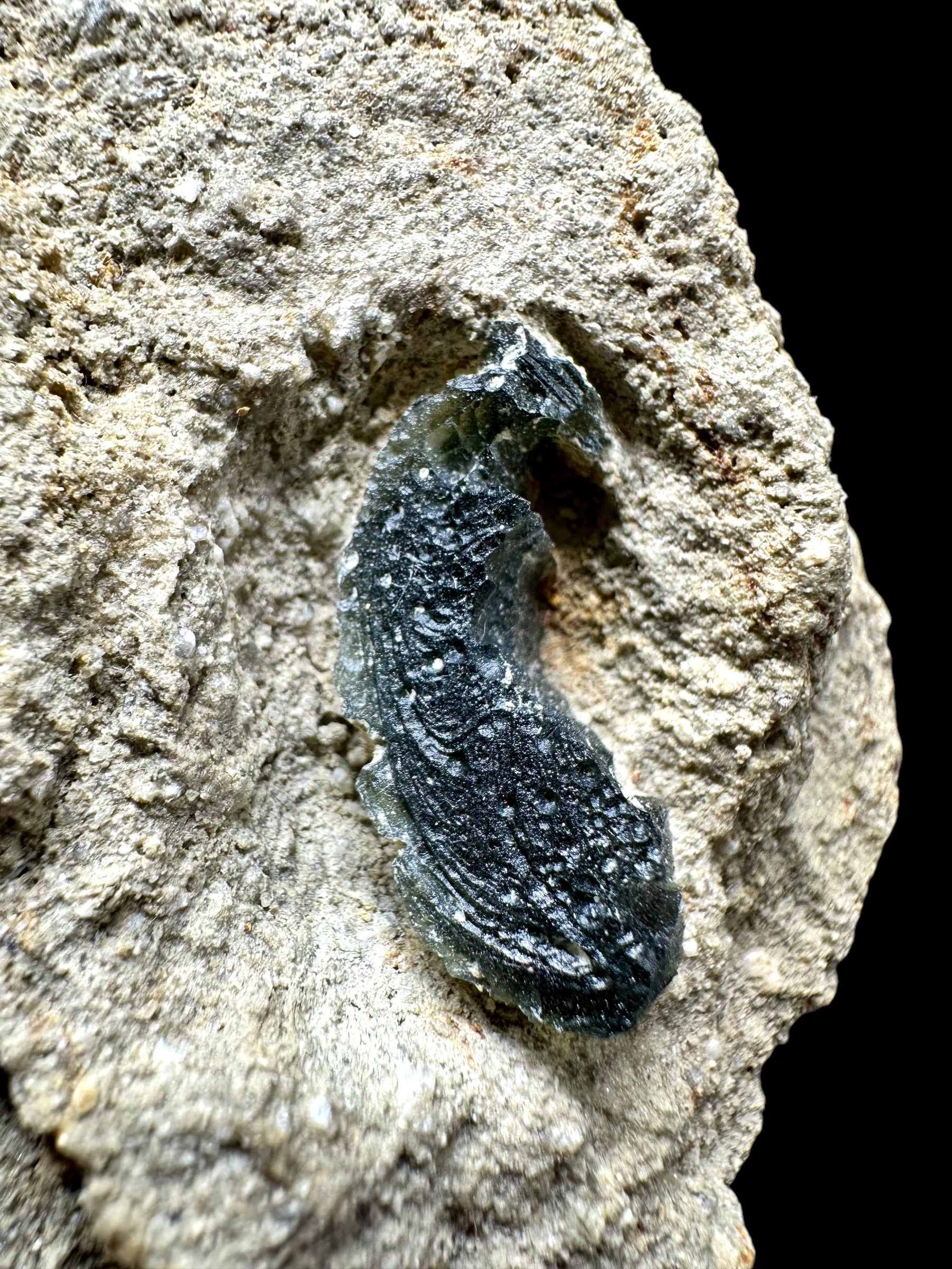 Moldavite in the sediment – Besednice – Sever - INS016