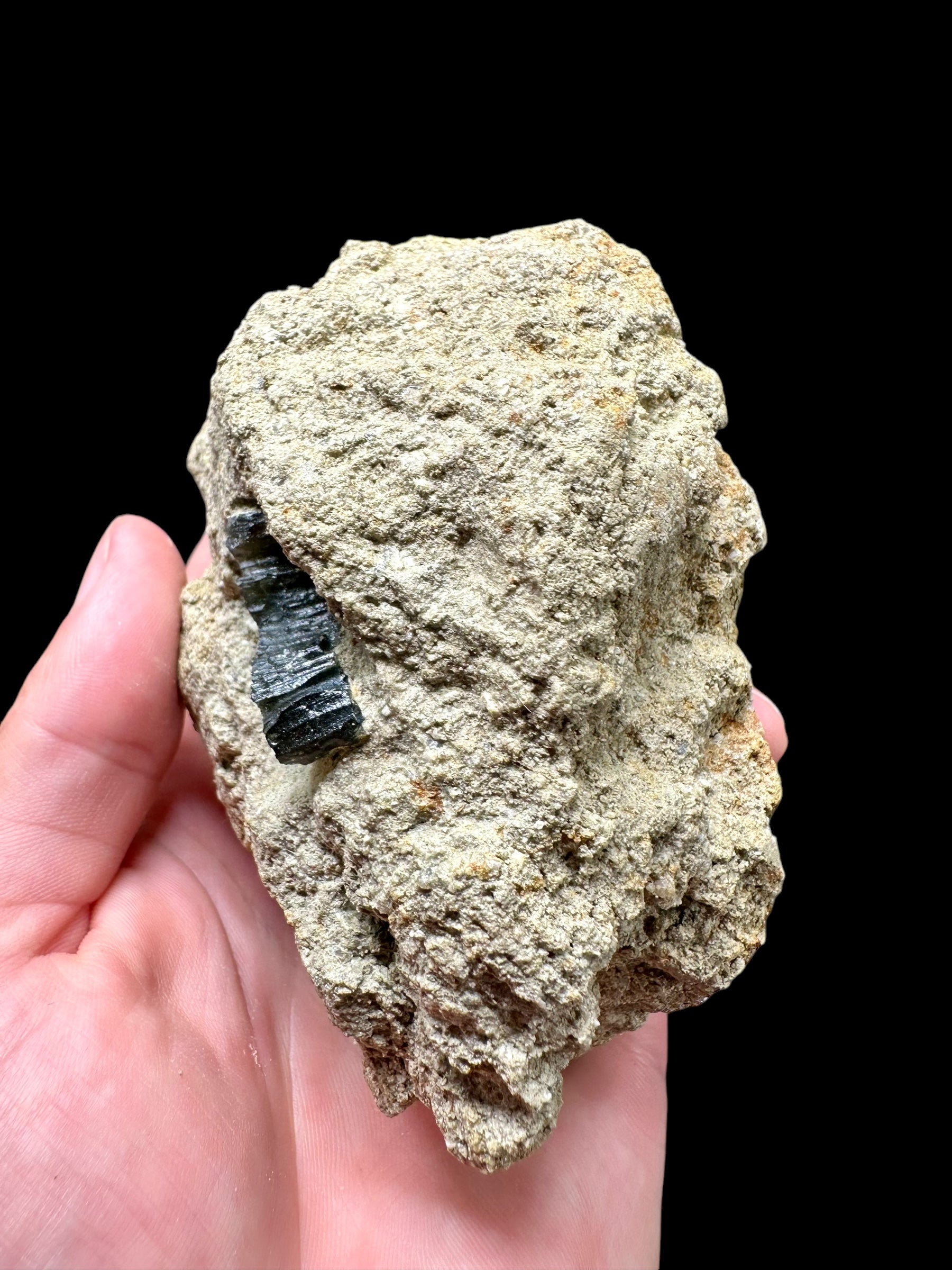 Moldavite in the sediment – Besednice – Sever - INS016
