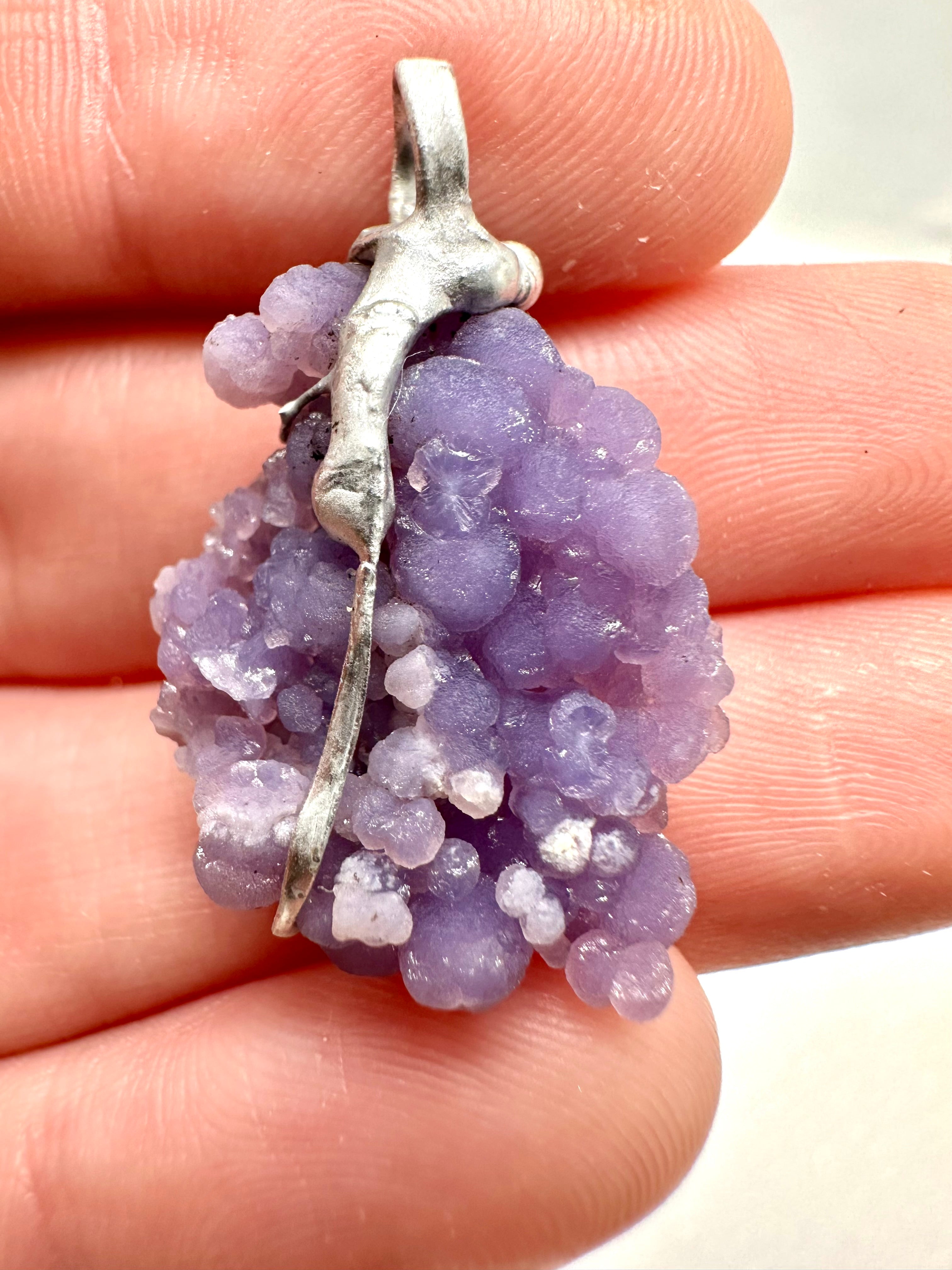 Grape chalcedony pendant - P/HCH5