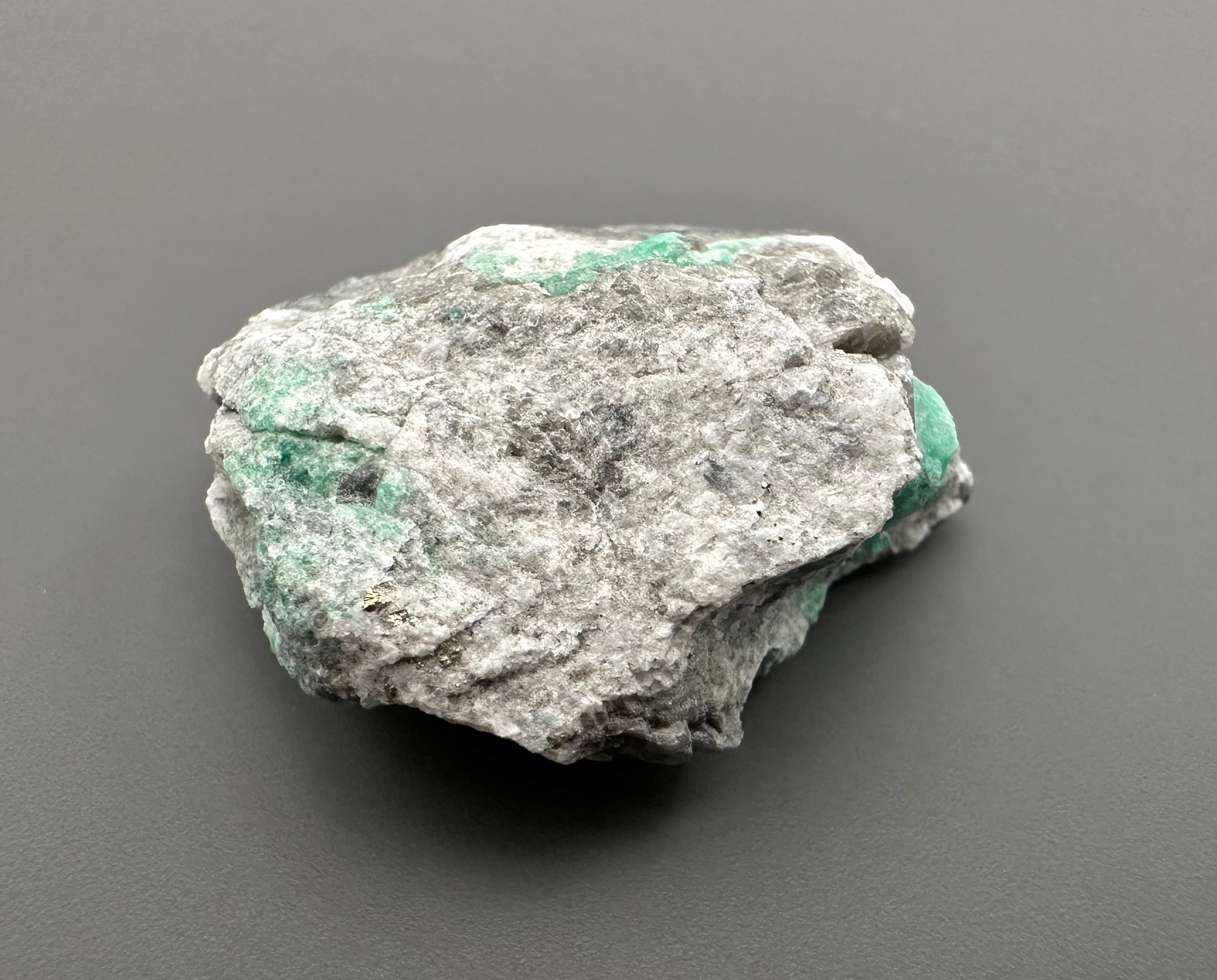 Emerald – Chivor – Boyaca, Colombia - SM082