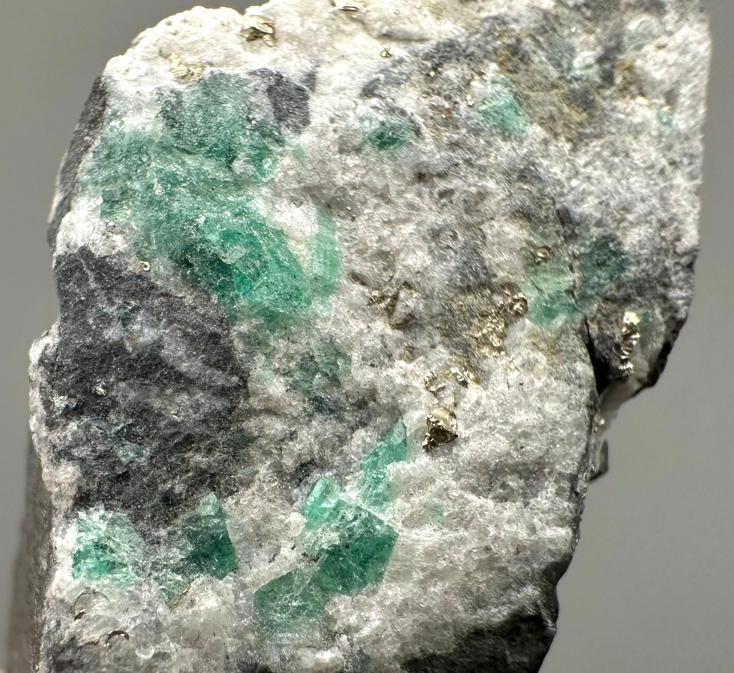 Emerald – Chivor – Boyaca, Colombia - SM097