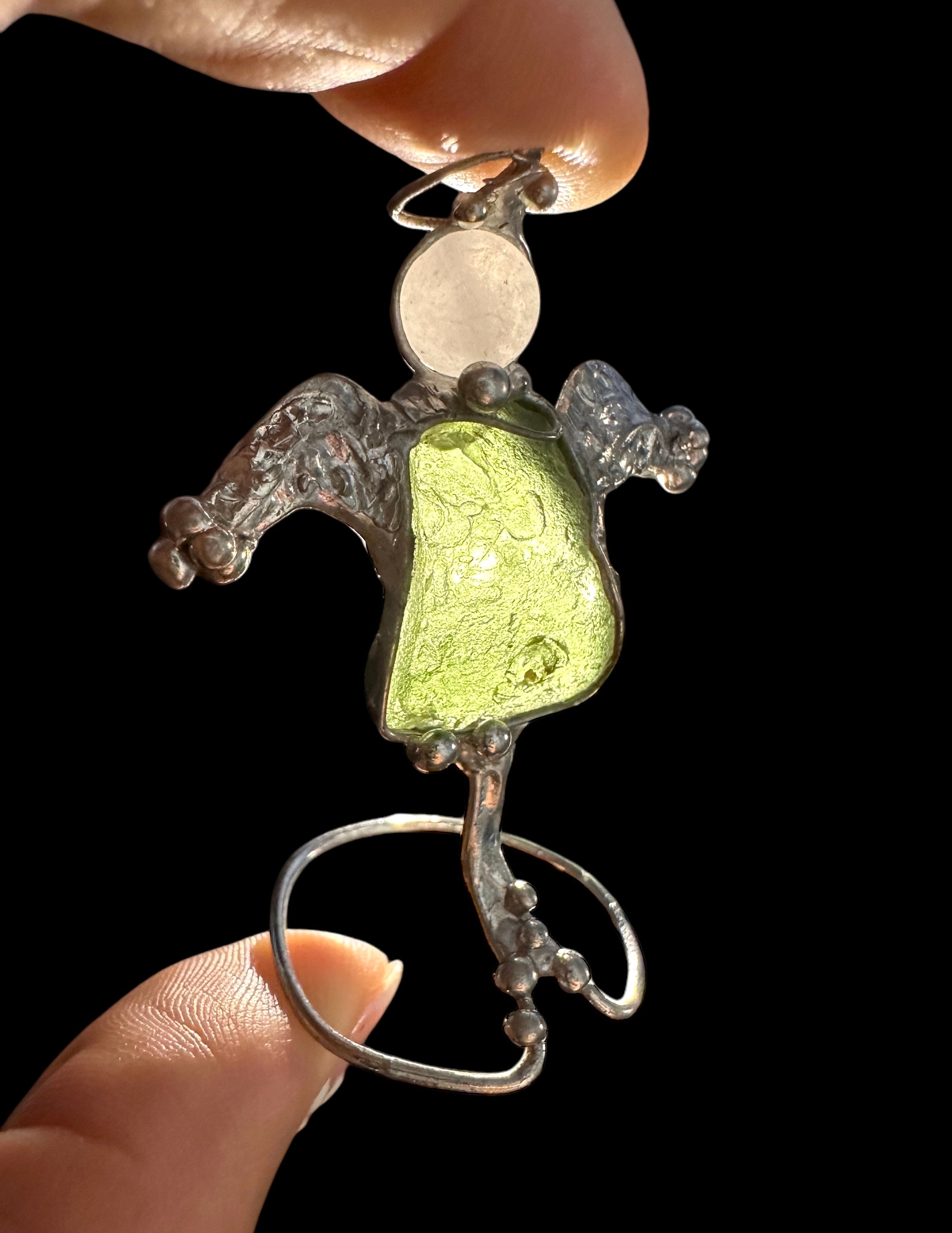 Angel with moldavites - AV001