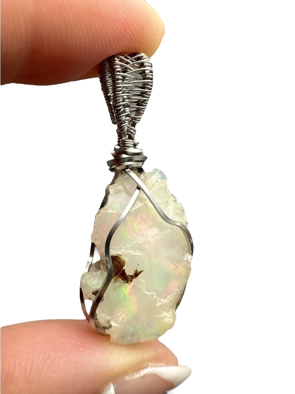 Precious opal pendant - P/OP011