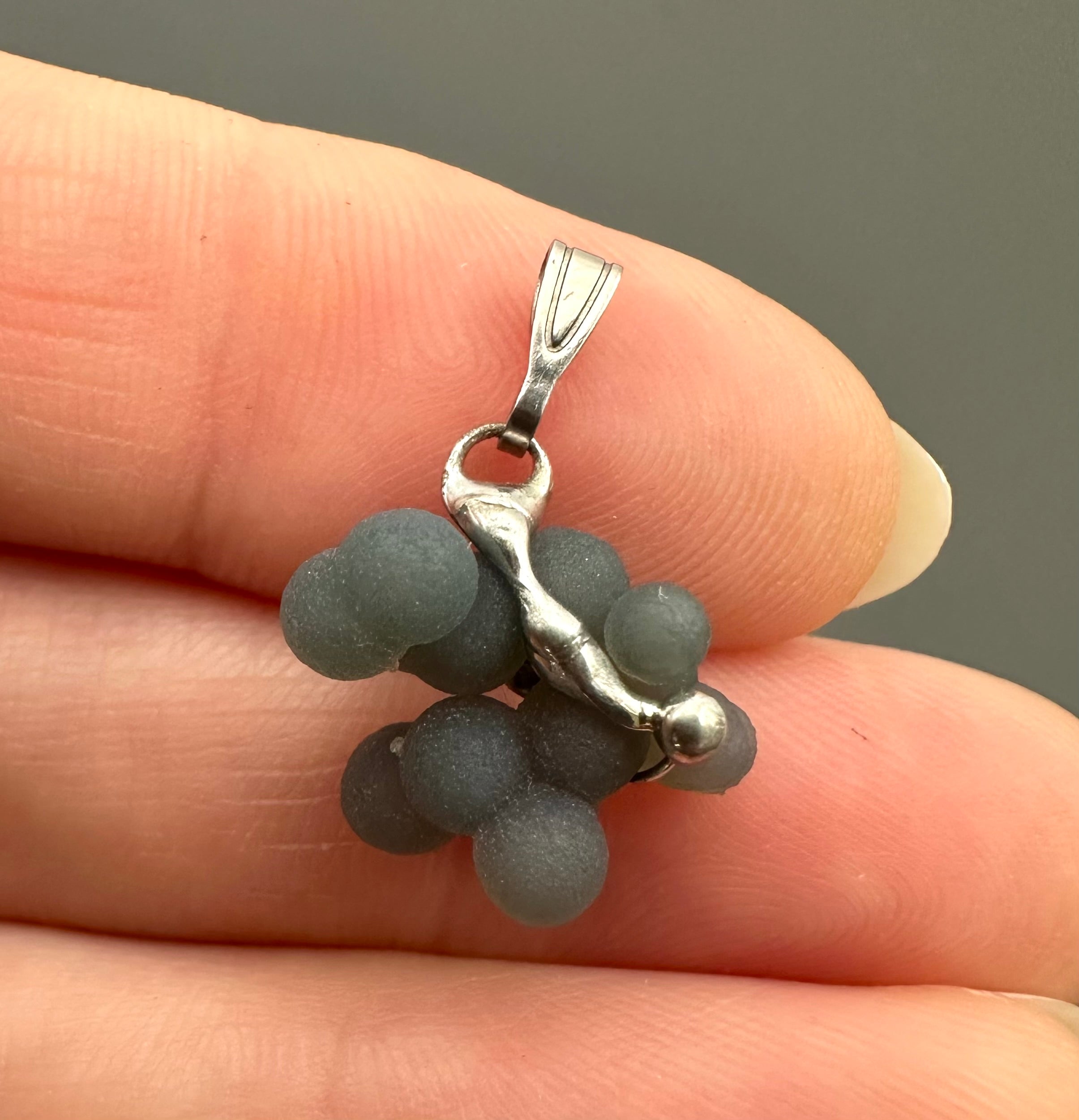 Grape chalcedony pendant