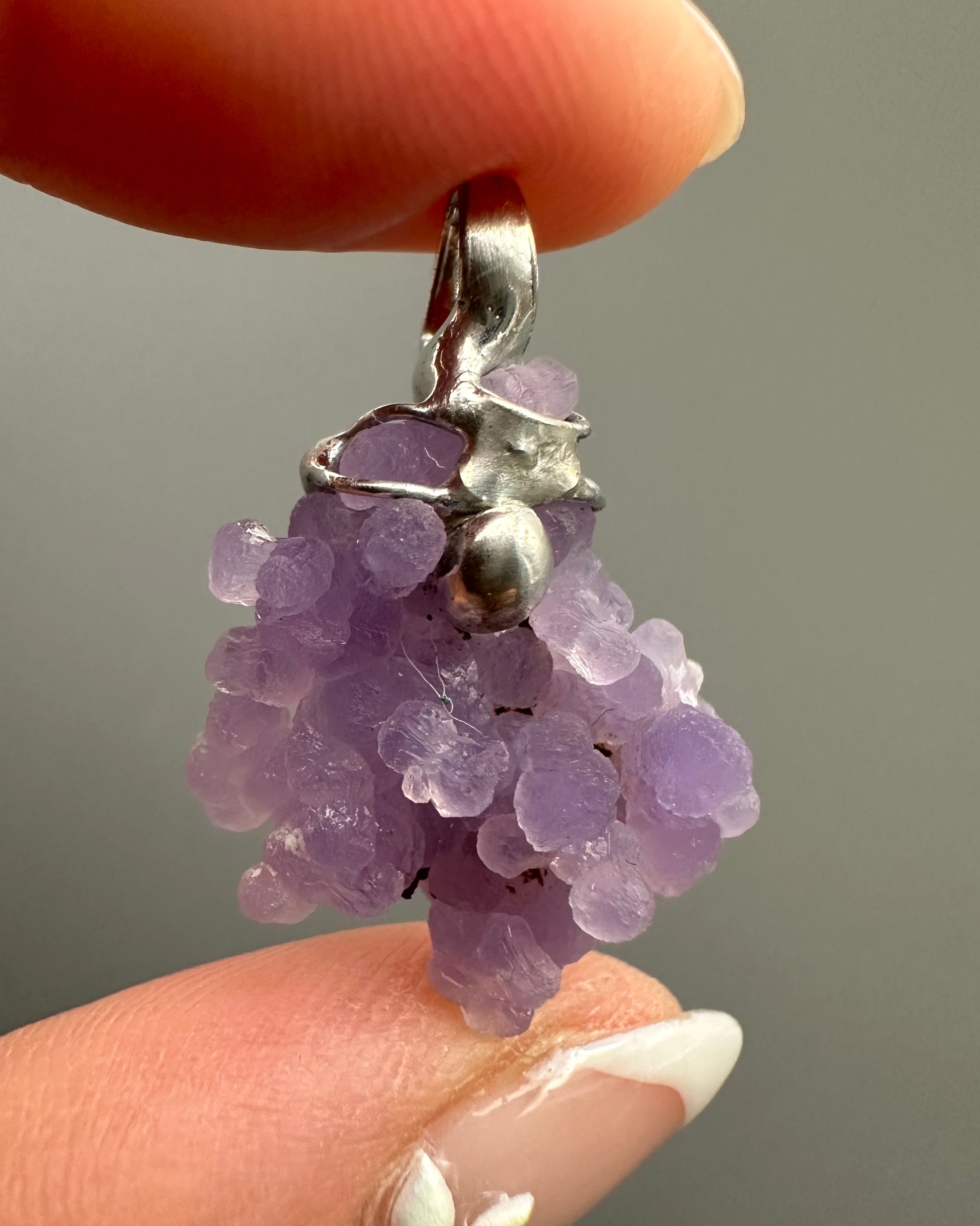 Grape chalcedony pendant - P/HCH62