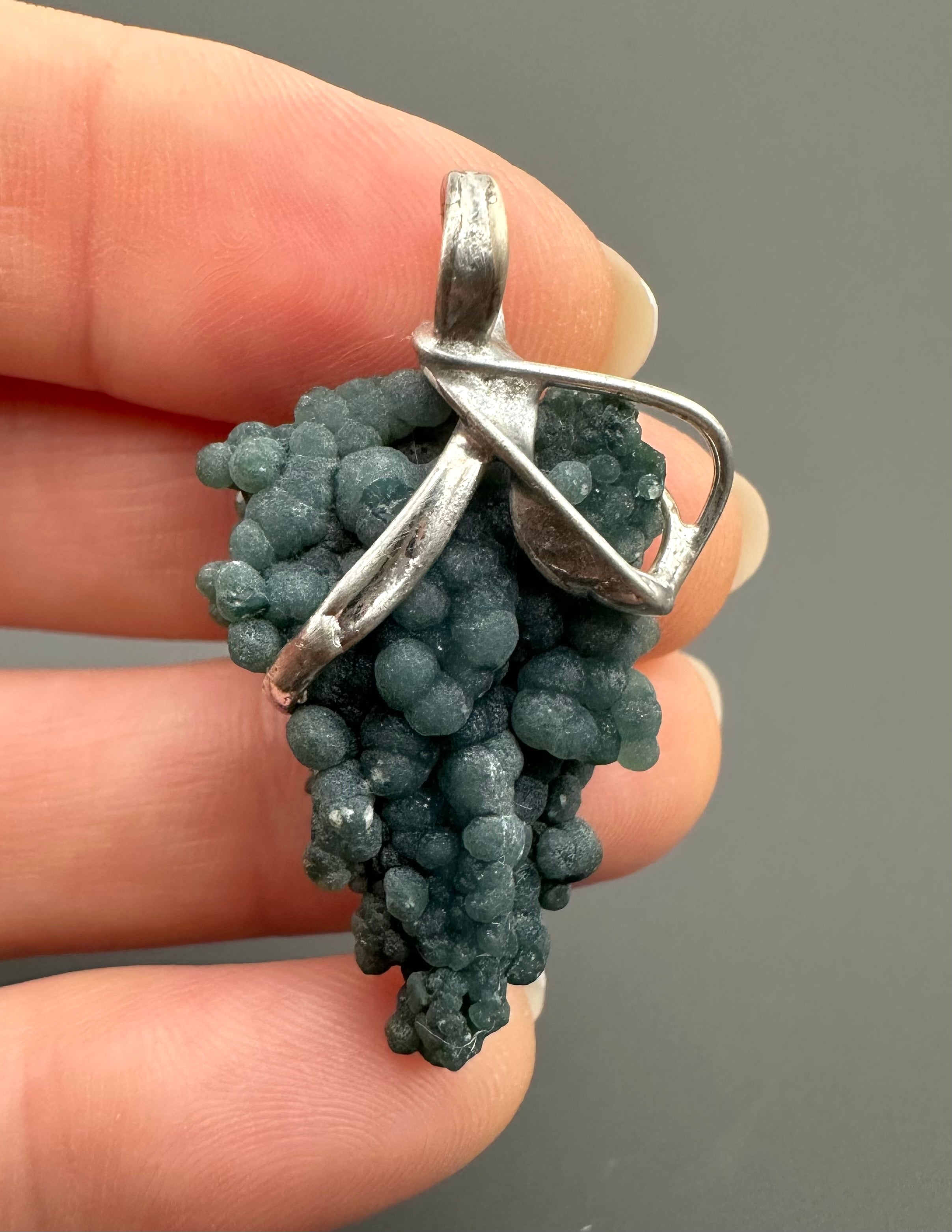 Grape chalcedony pendant