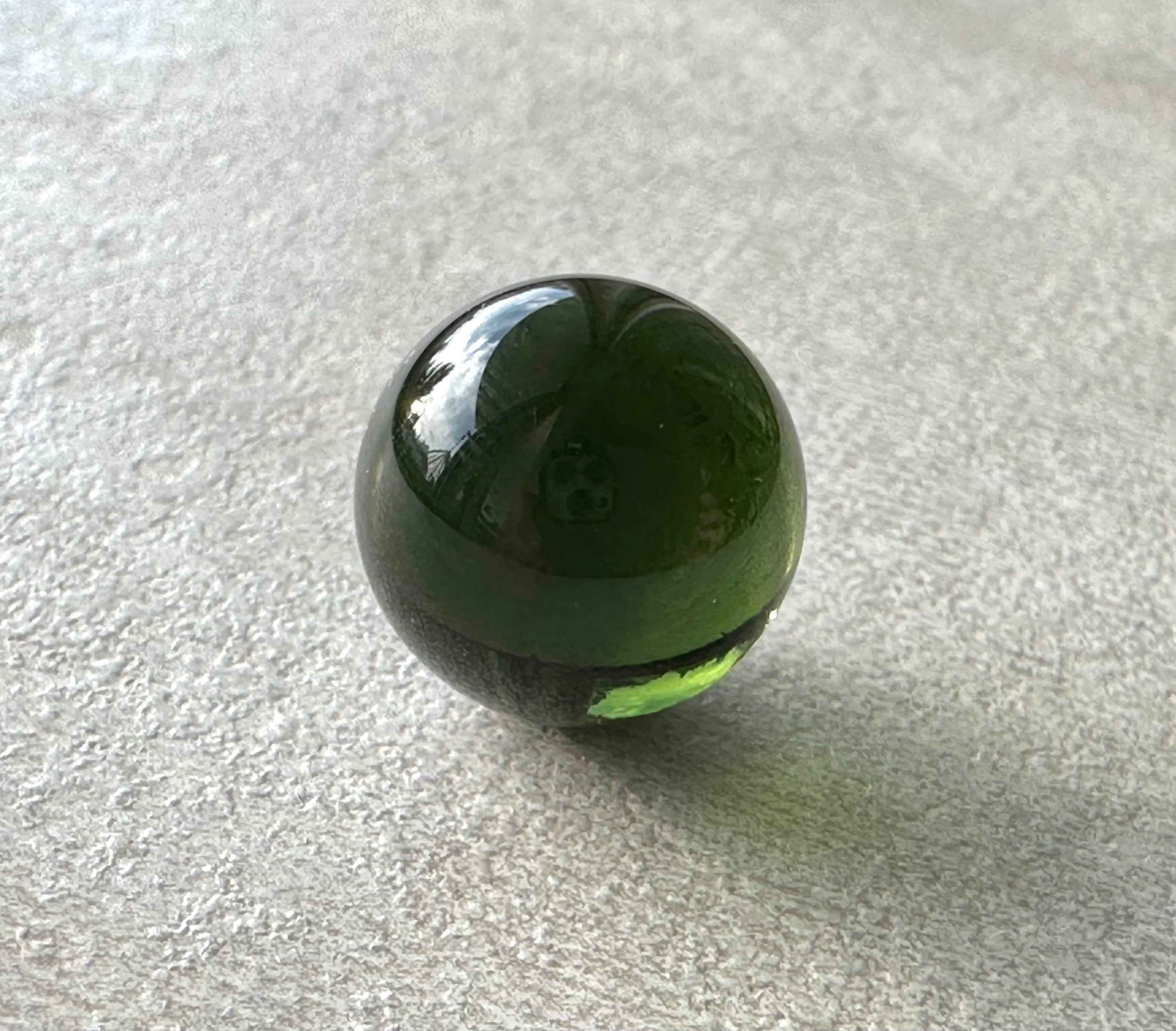 Moldavite faccettata 19,05ct – sphere - BV033