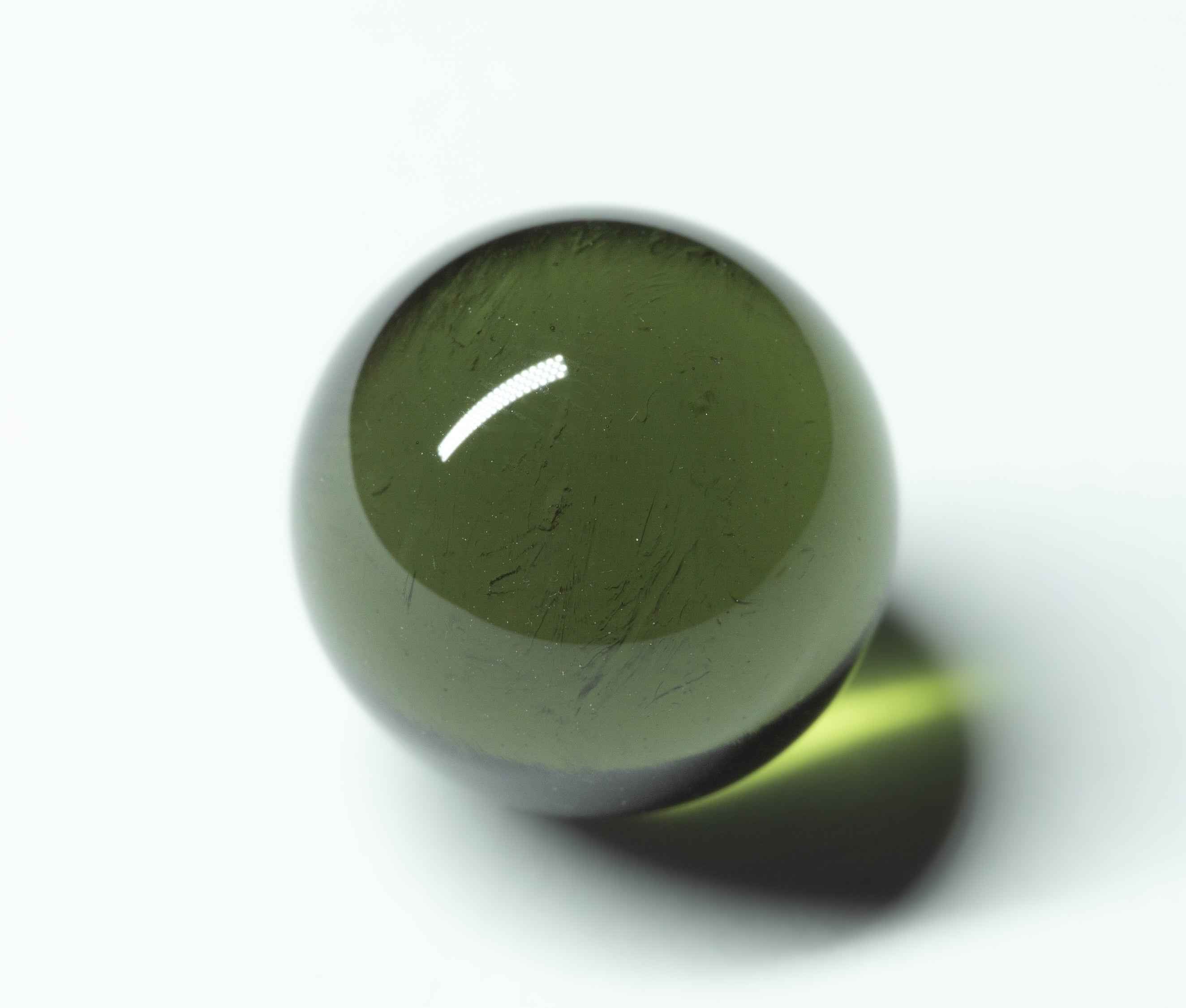 Moldavite faccettata 17,95ct – sphere - BV035