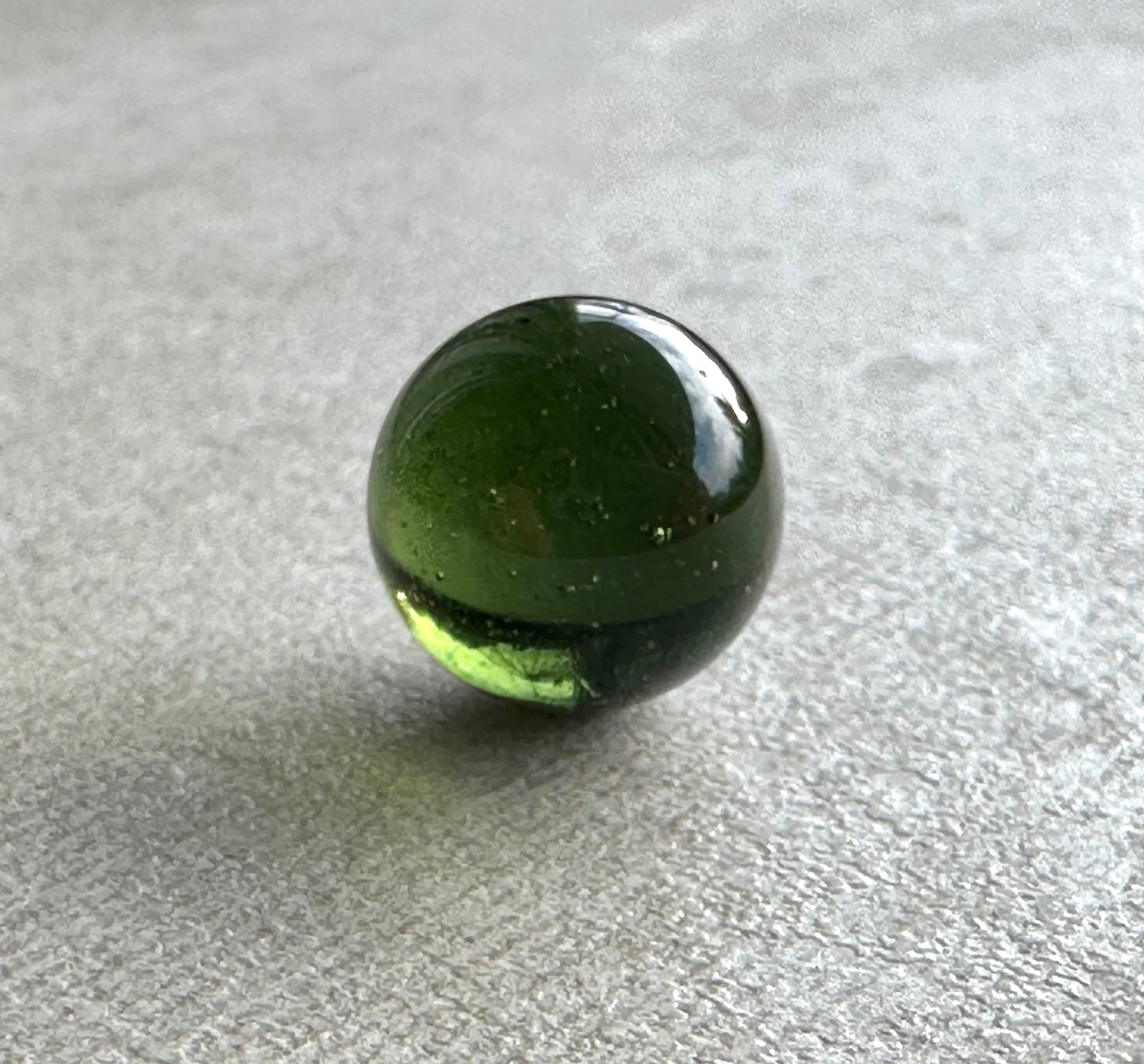 Faceted moldavite 12,55ct – sphere - BV036
