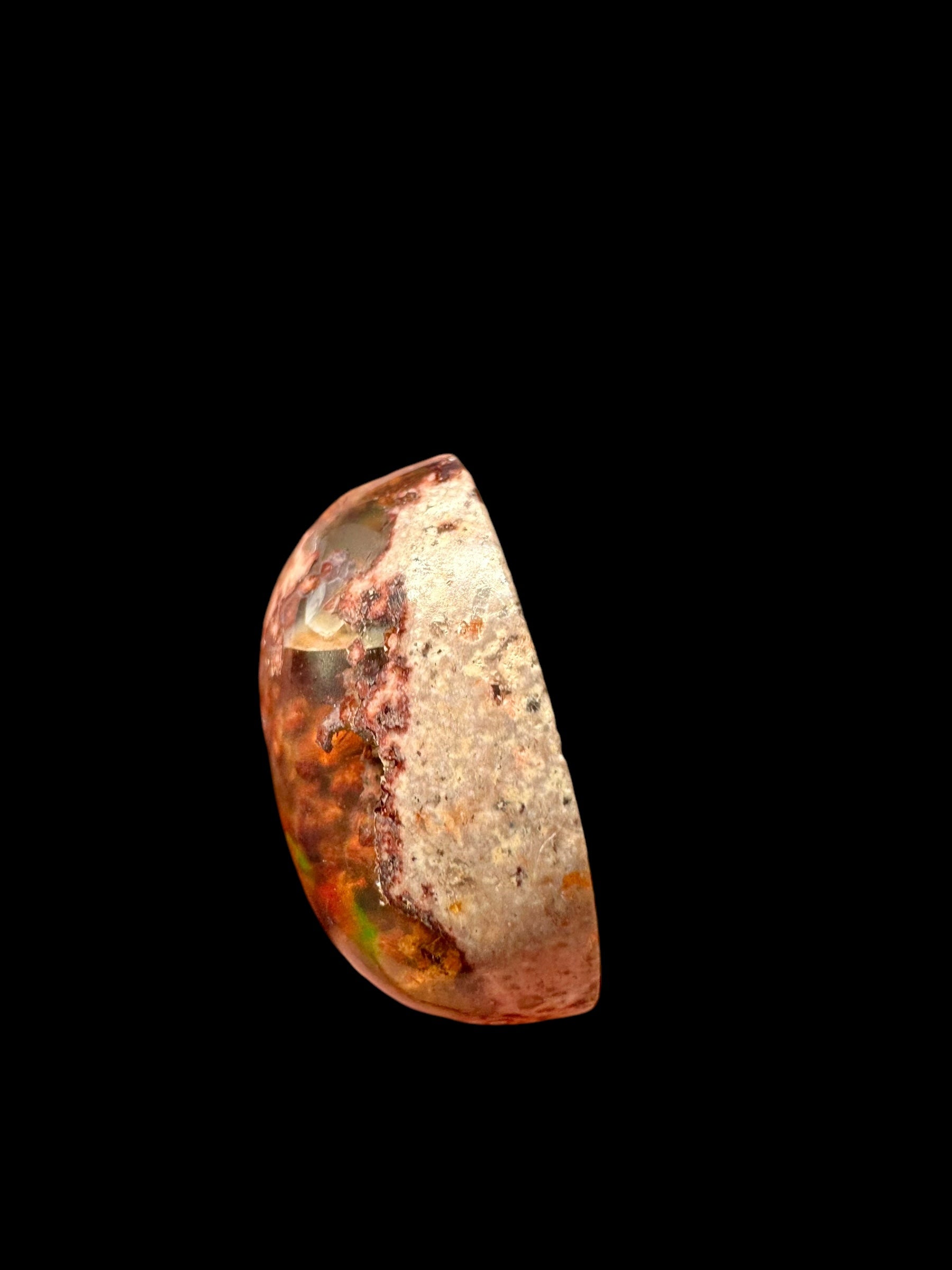 Fire opal – Cabochon – Queretaro, Mexico - OHK05