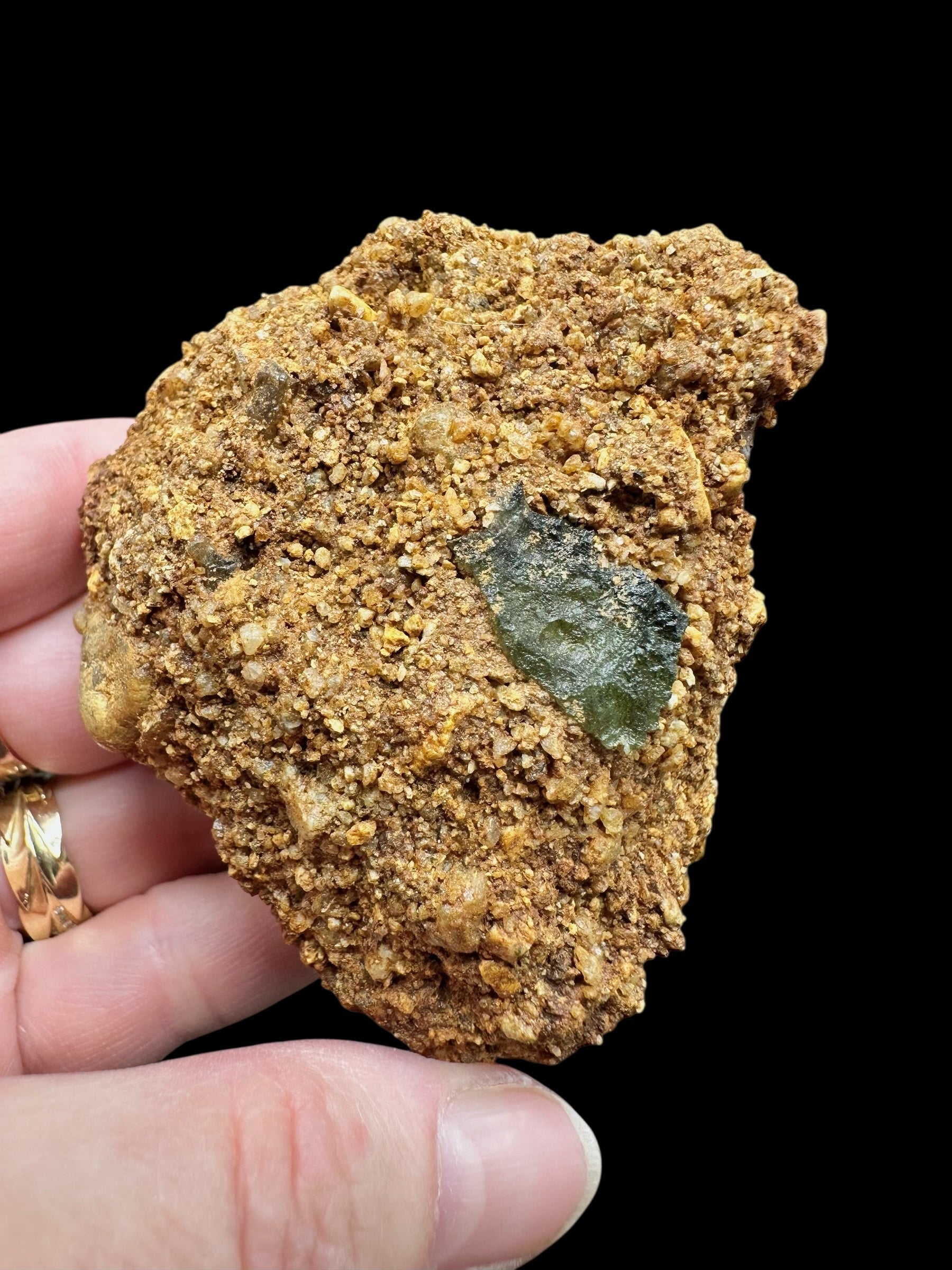 Moldavite in the sediment – Nesmen - INS034
