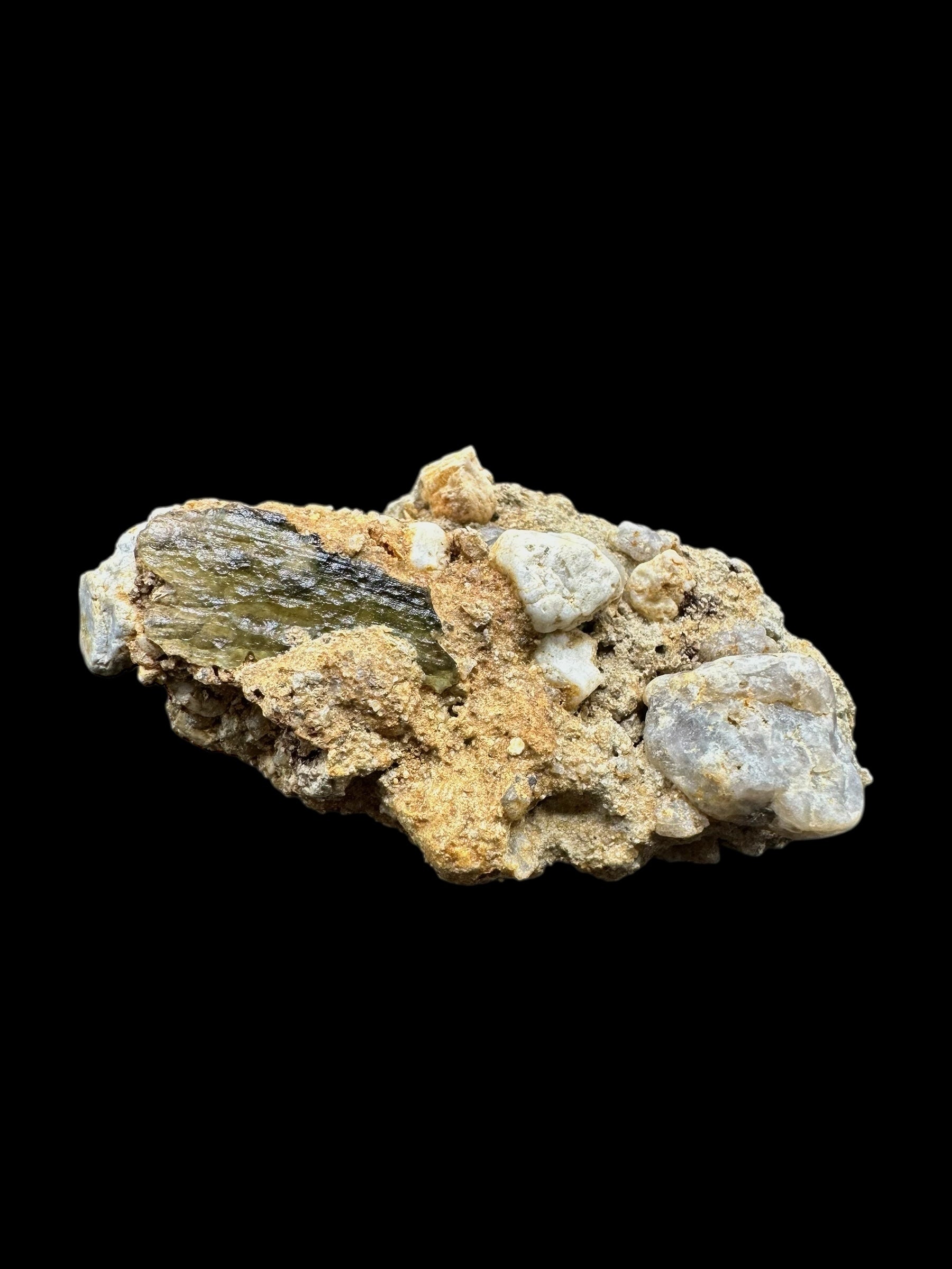 Moldavite in the sediment – Marouskovo pole