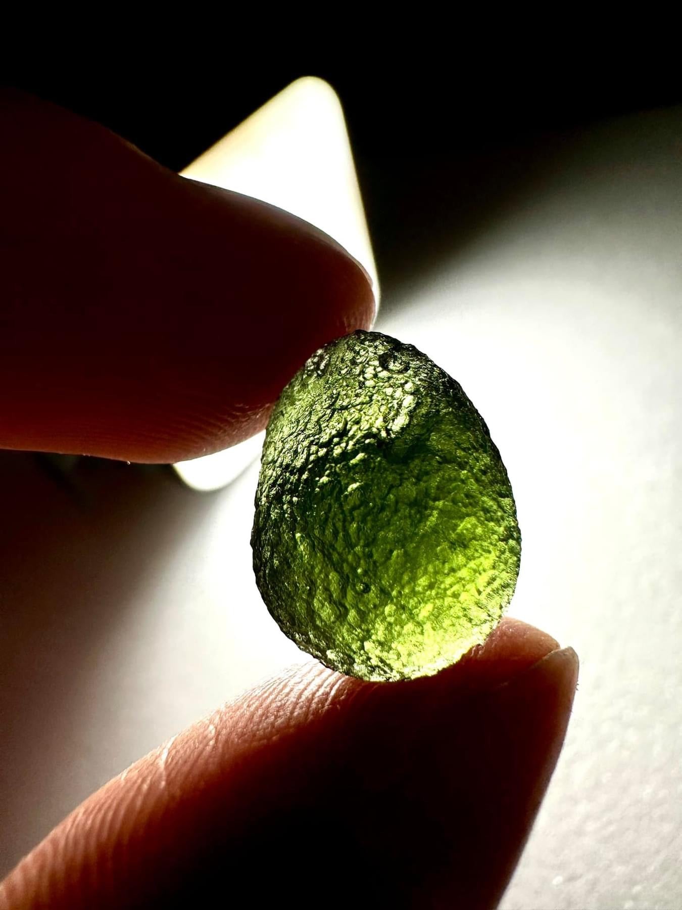 Moldavite – Nechov – 2,1g – V826