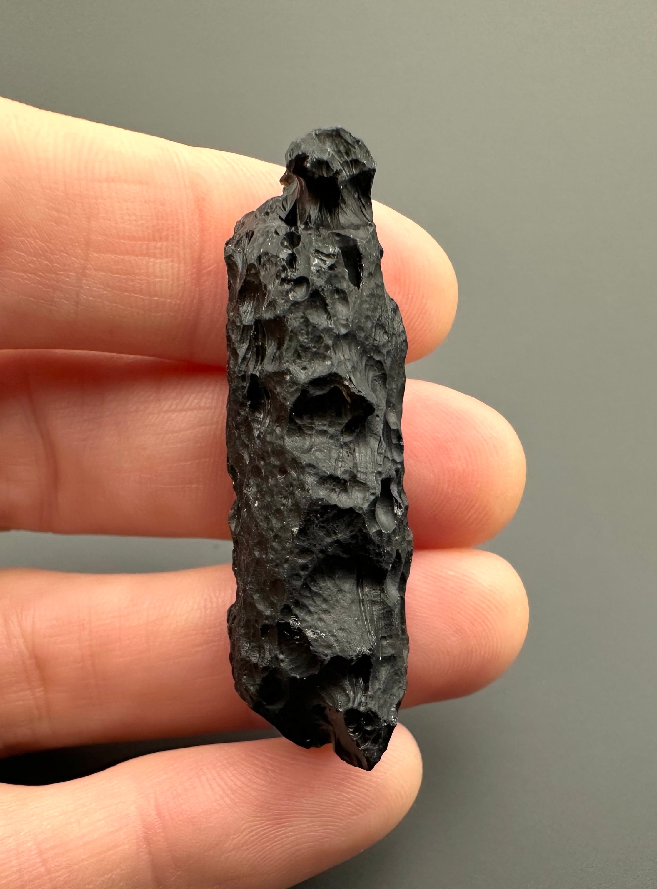 Bilitonite "Batu Satam" 11g – Belitung, Indonesia - BI010