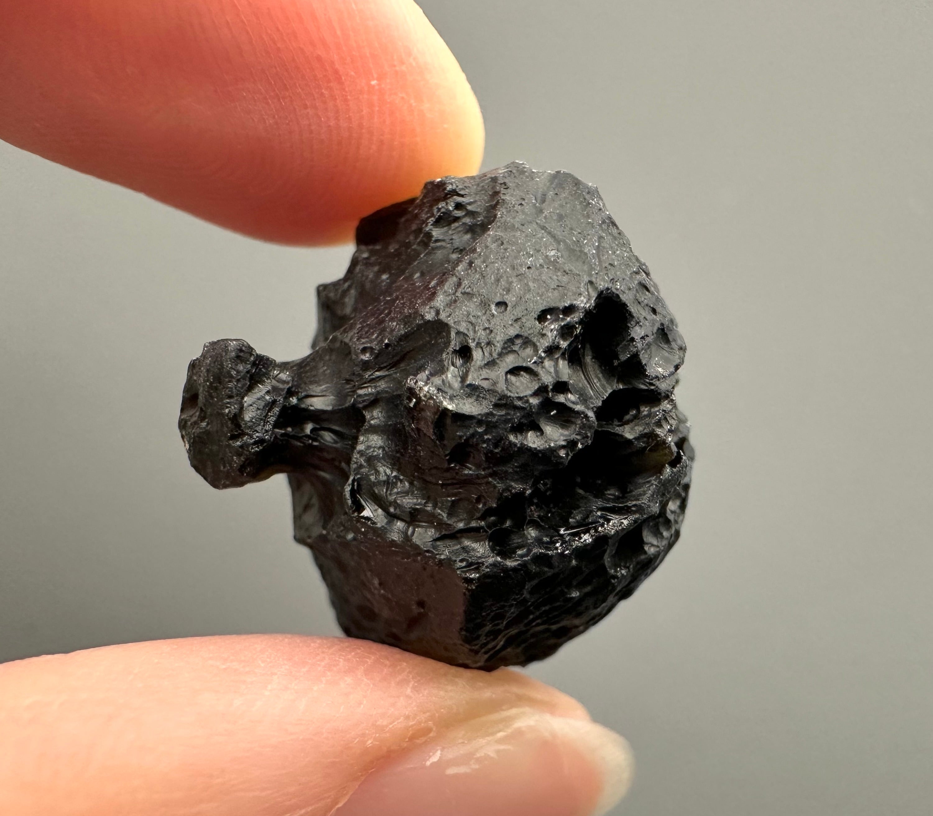 Bilitonite "Batu Satam" 8g – Belitung, Indonesia - BI017