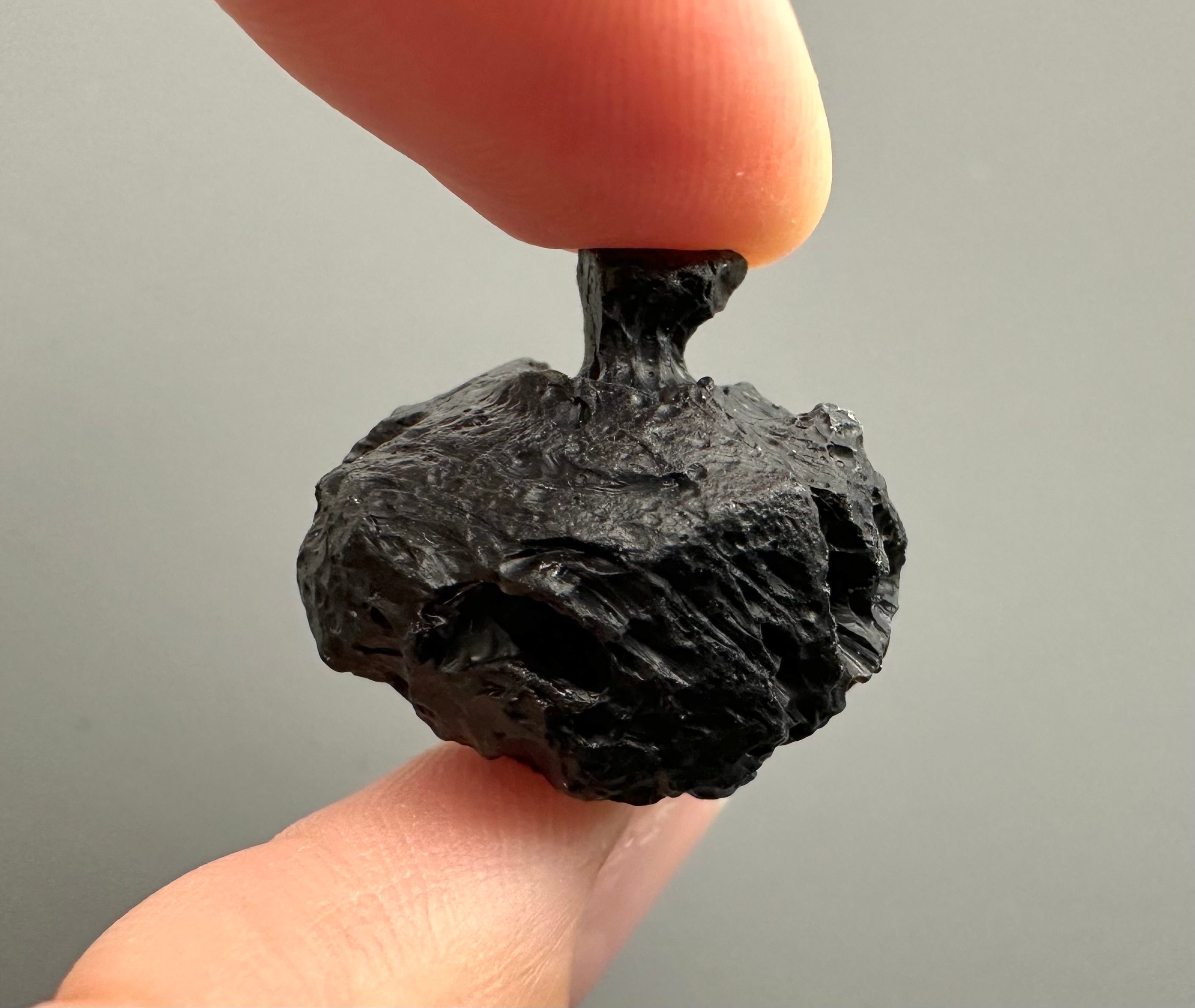 Bilitonite "Batu Satam" 8g – Belitung, Indonesia - BI017