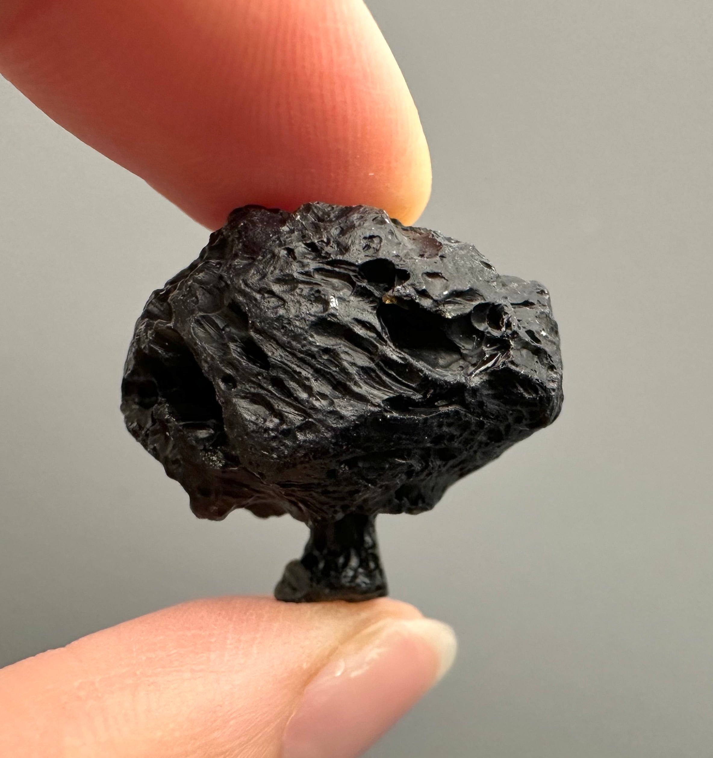 Bilitonite "Batu Satam" 8g – Belitung, Indonesia - BI017