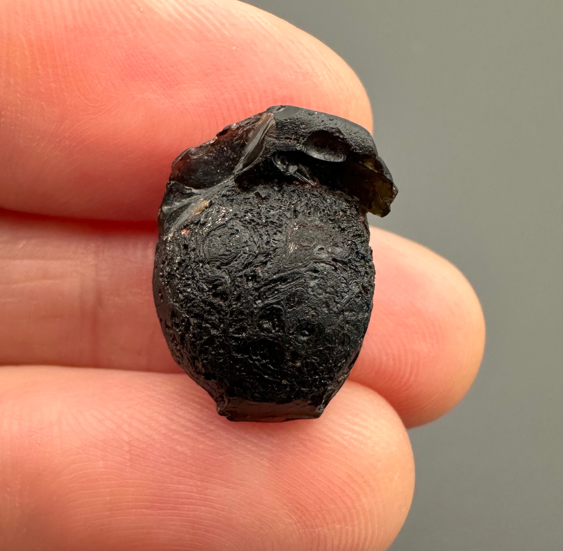 Australite "button" 1,8g – Kalgoorlie, Western Australia