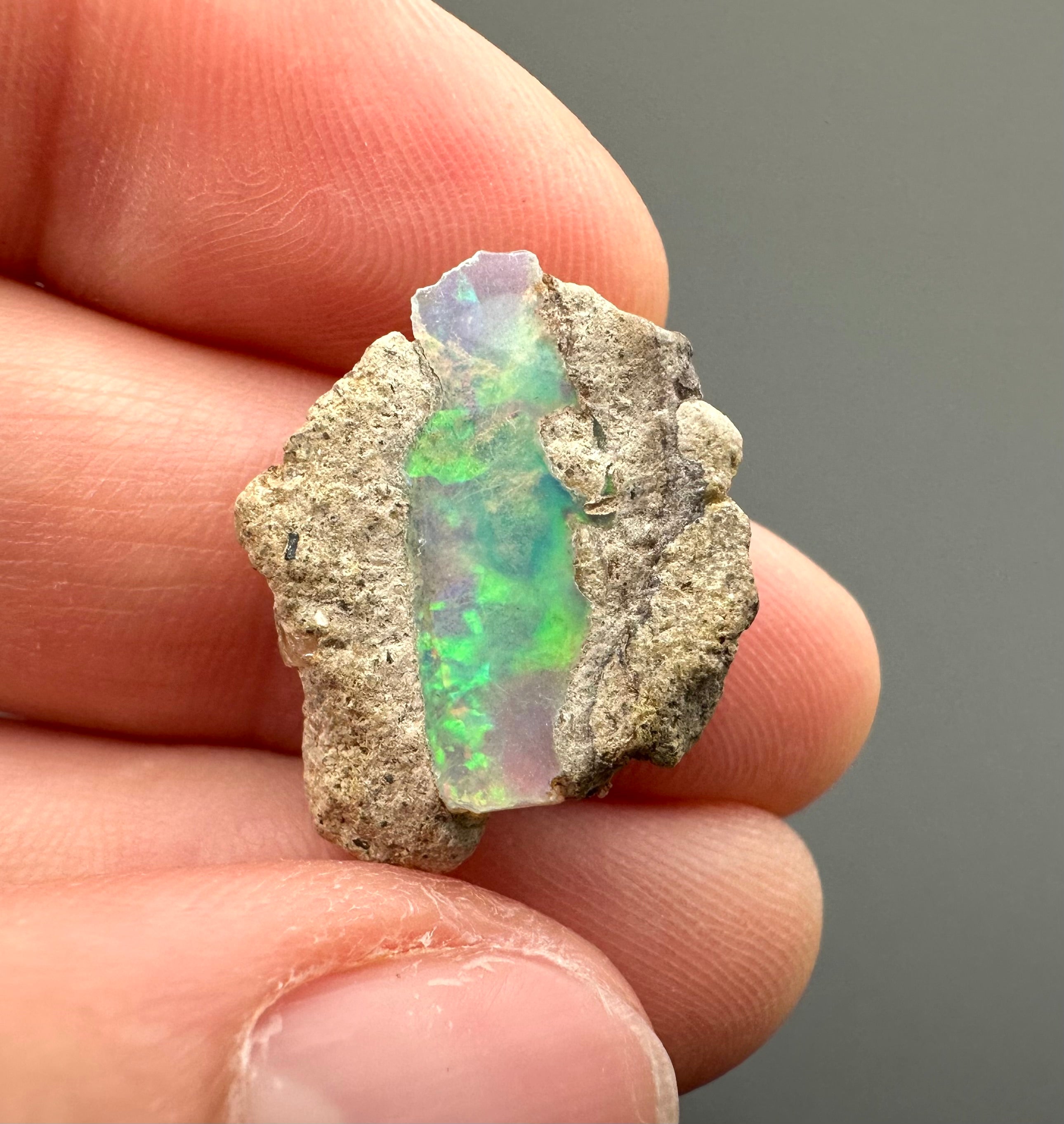 Precious opal 5ct – Welo, Ethiopia