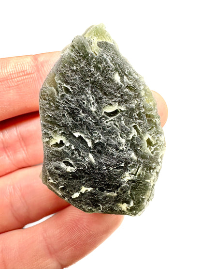 Moldavite – Nesmen – Zahrada – 26,8g – V780