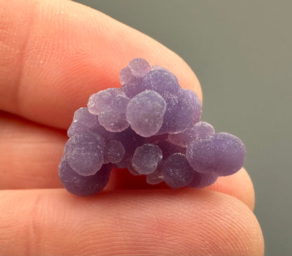 Grape - Chalcedony - Sulawesi, - Indonesia - 2,3g - HCH265